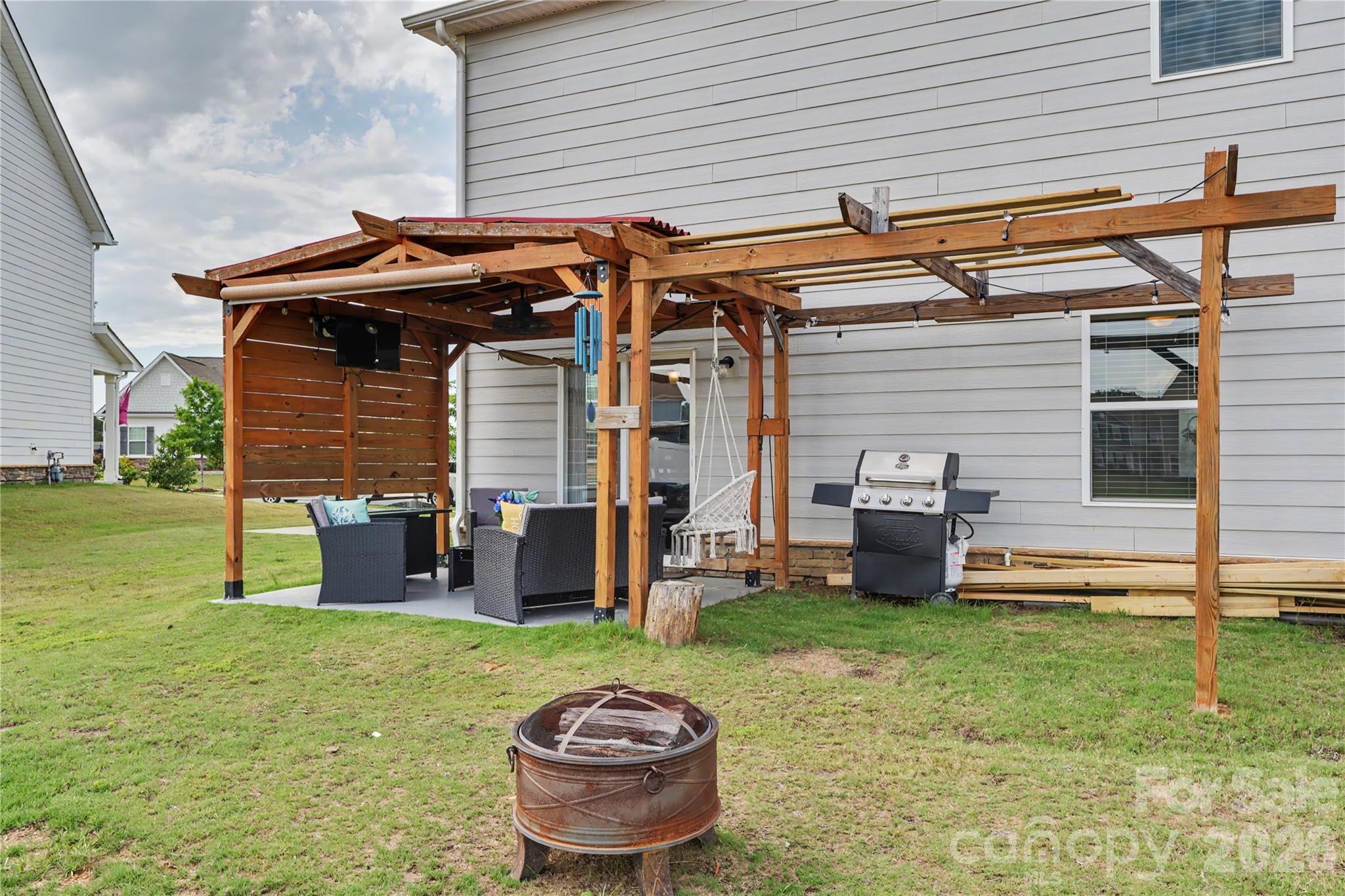 3634 Allenby Place Property Photo 32