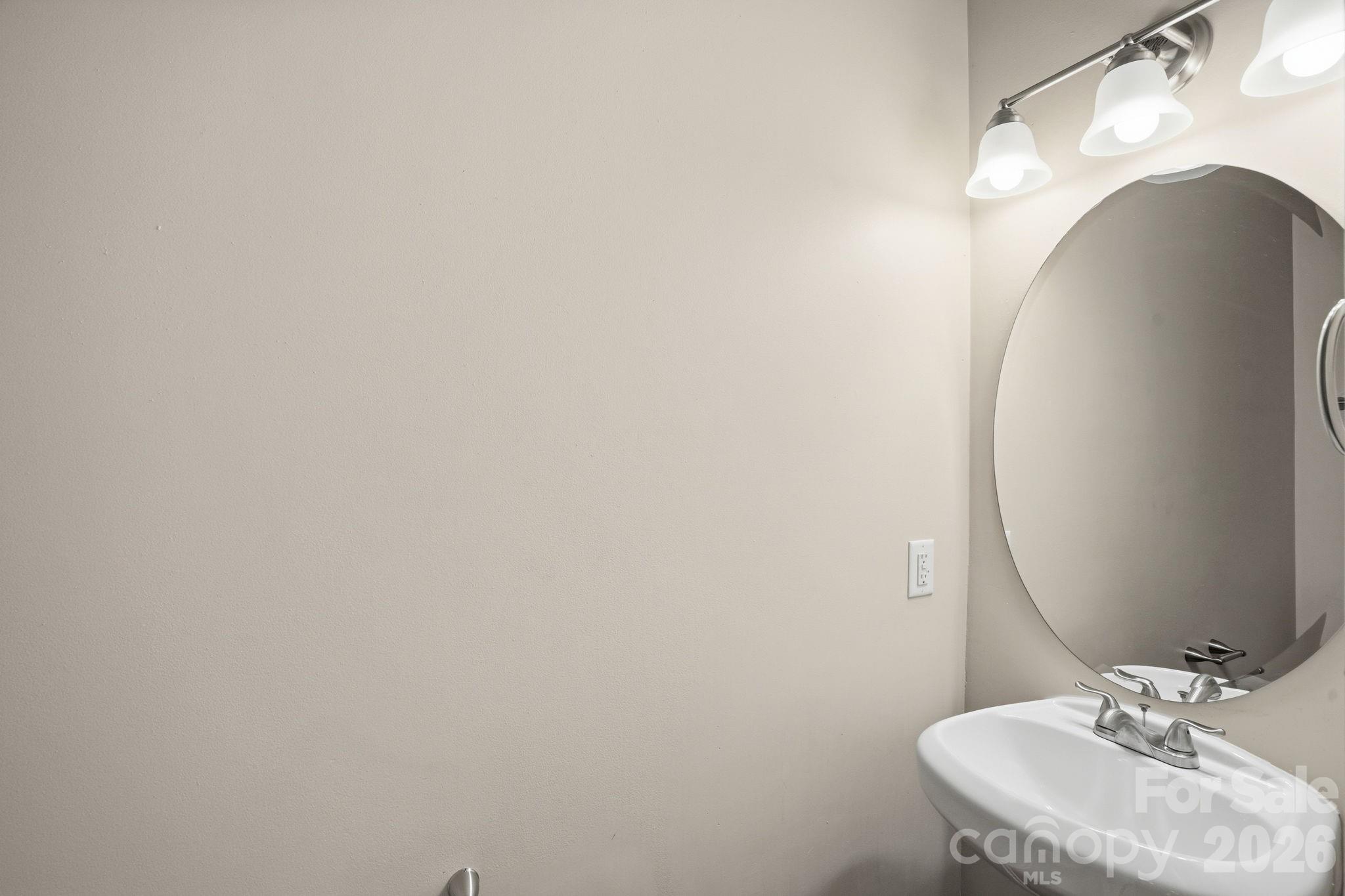 2910 Azalea Hills Drive Property Photo 24