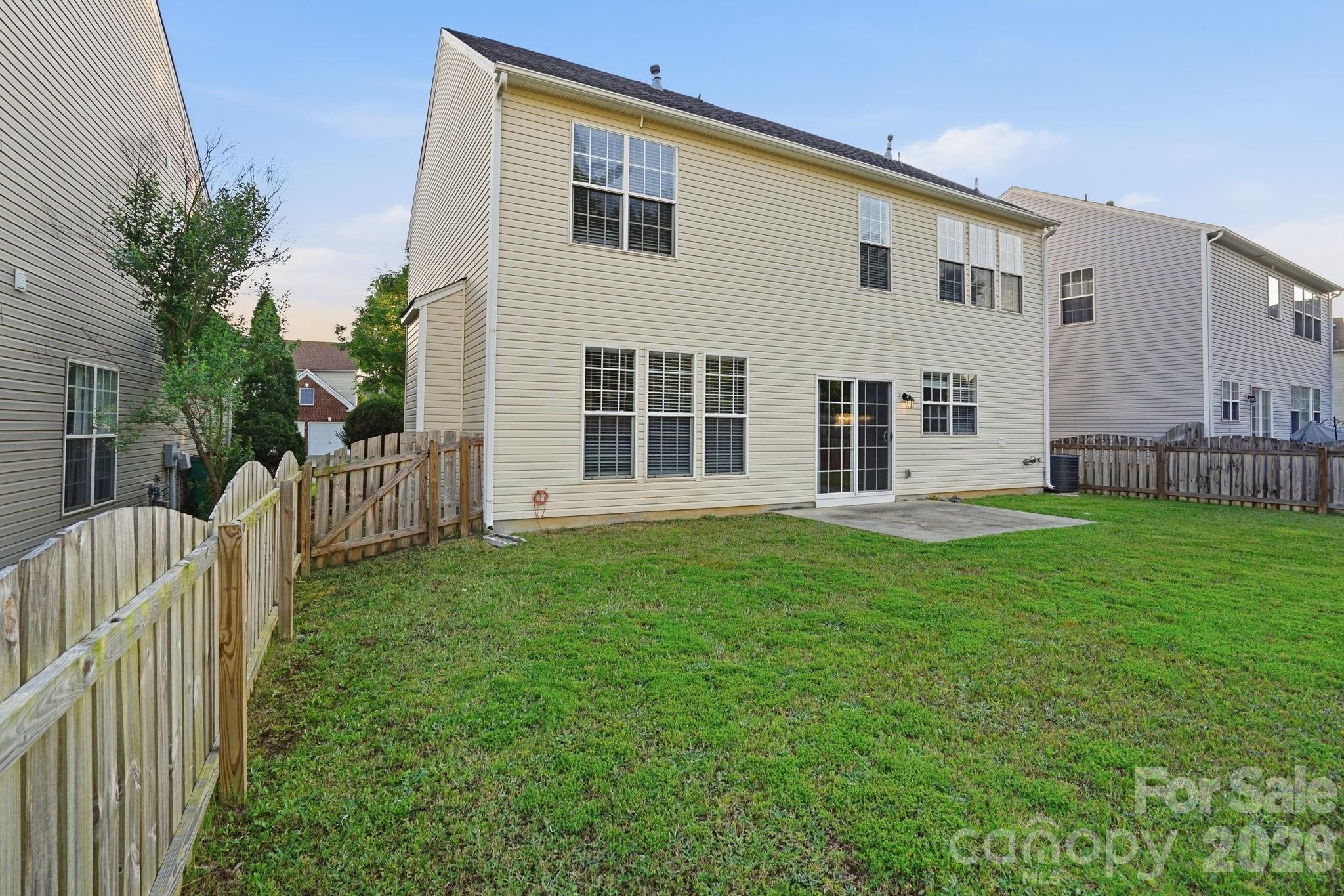 2910 Azalea Hills Drive Property Photo 31