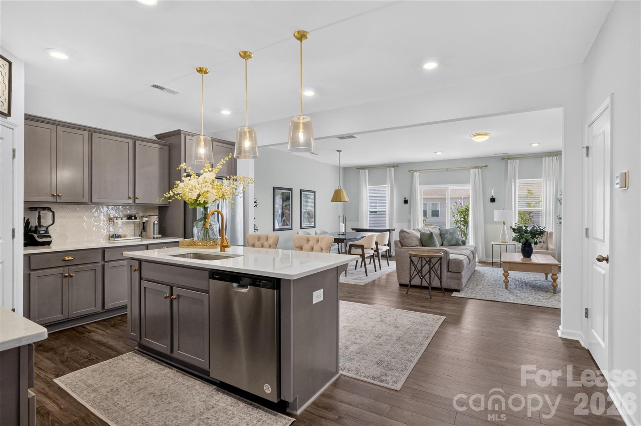 4385951 Property Photo 3