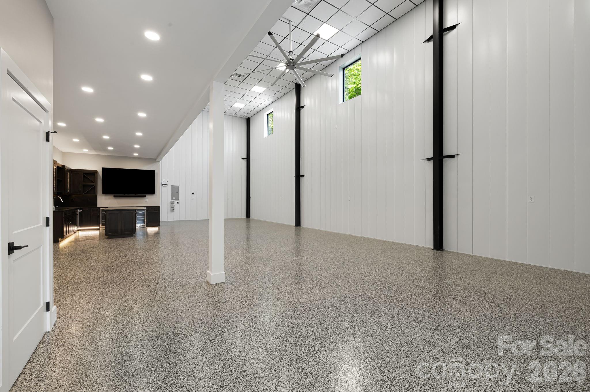 130 Speed Way A Property Photo 2