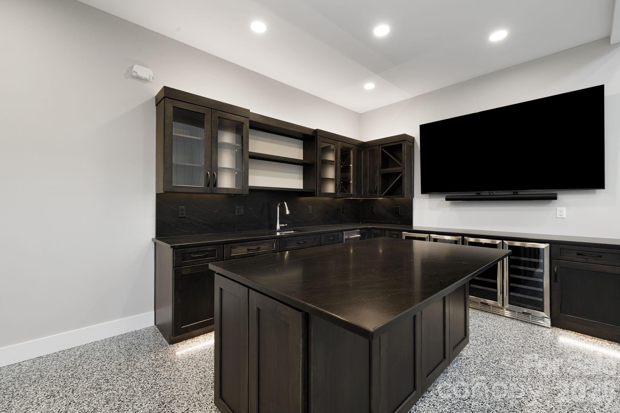 130 Speed Way A Property Photo 10