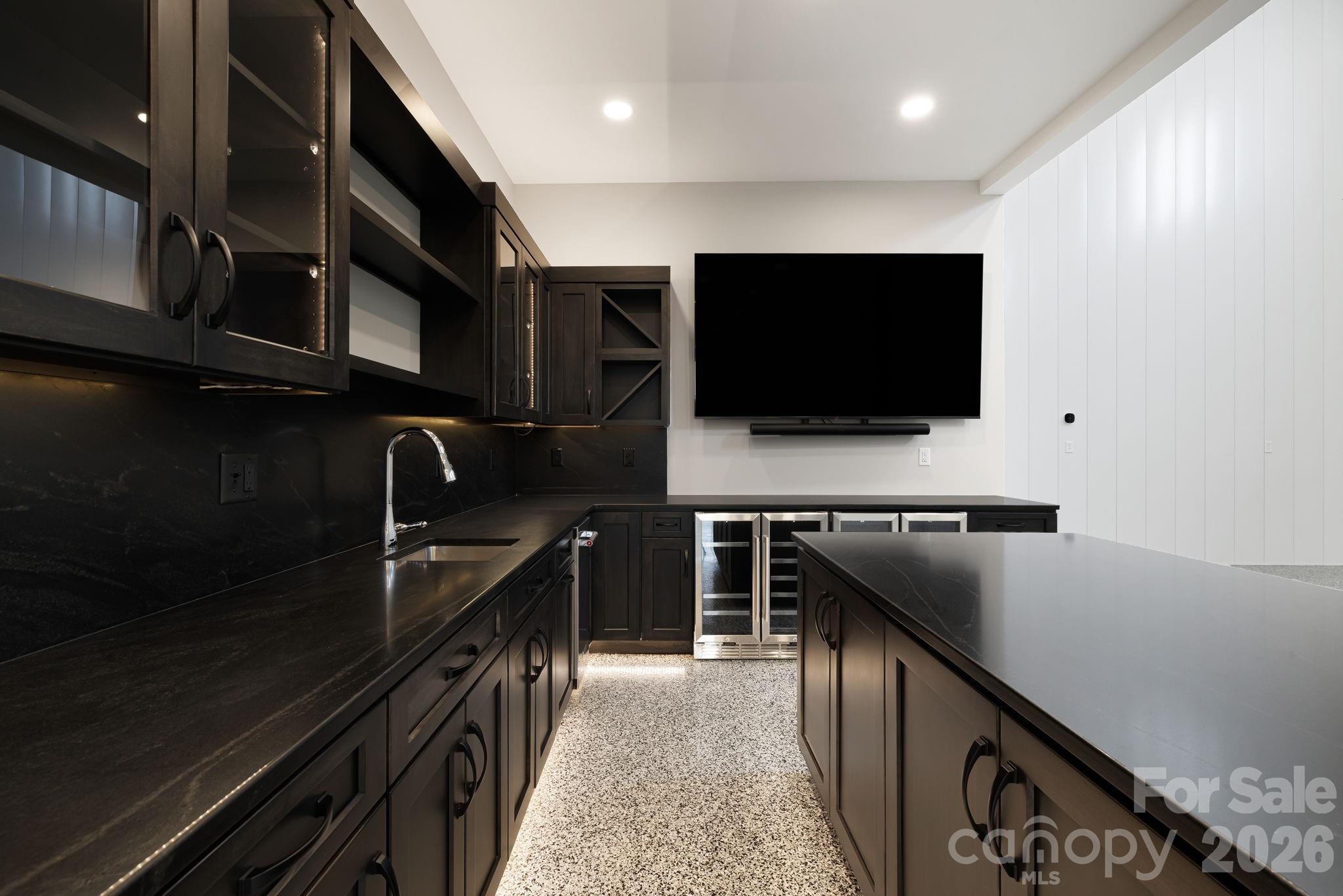 130 Speed Way A Property Photo 12