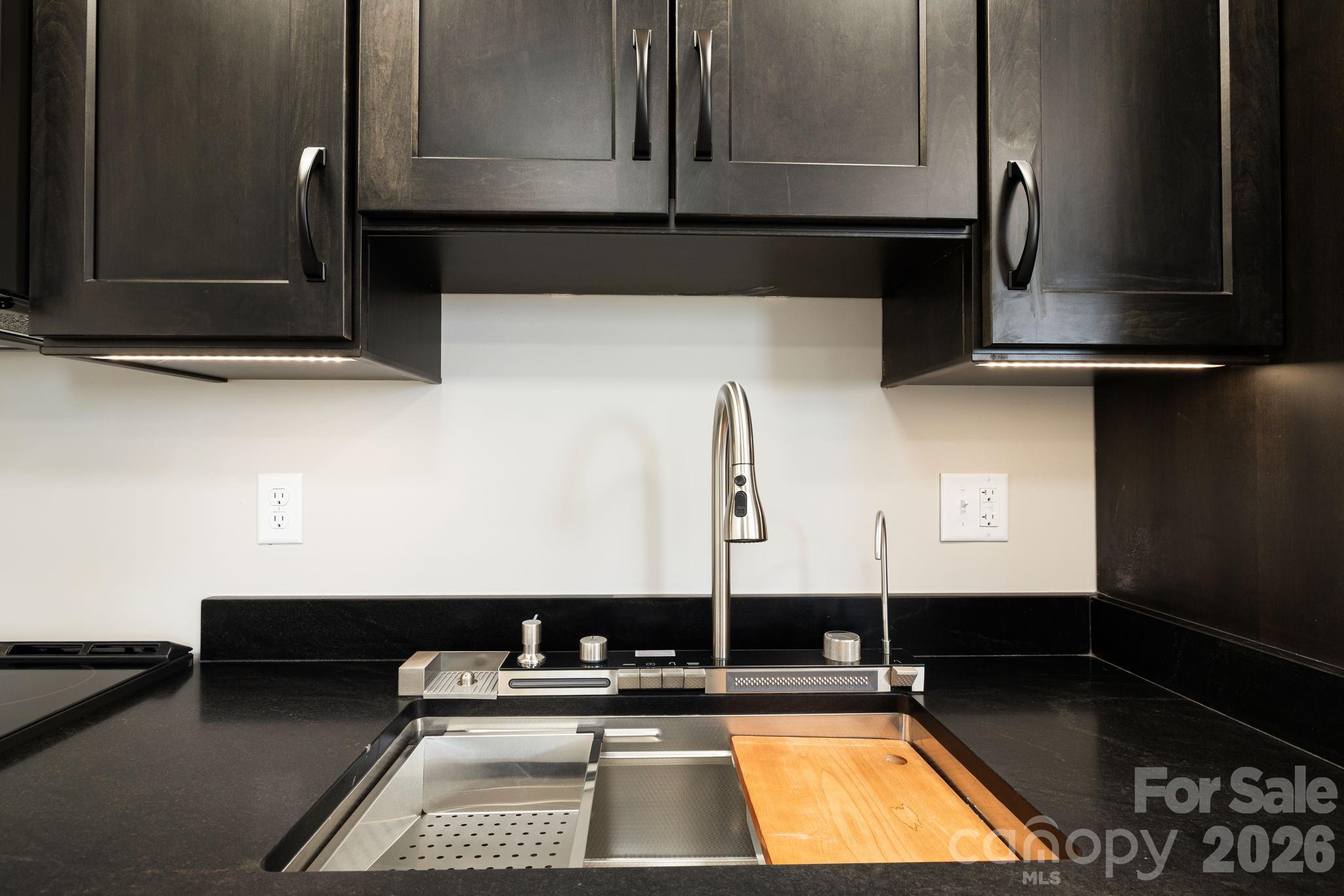 130 Speed Way A Property Photo 19