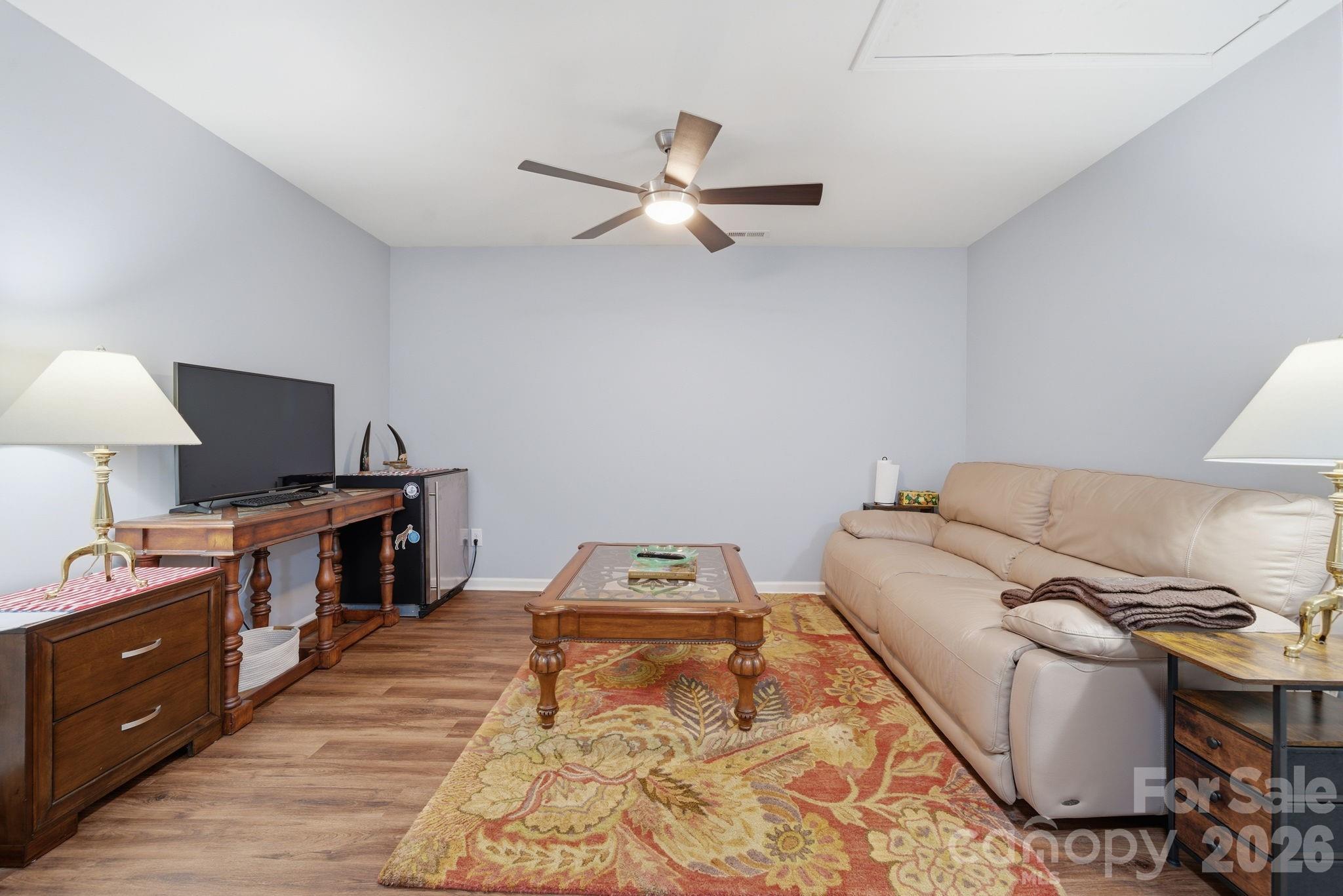 112 B Davenport Drive Property Photo 22