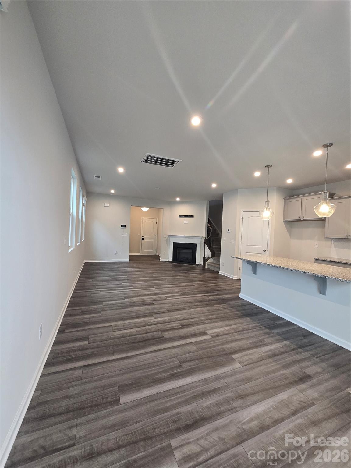 7223 Encino Place Property Photo 3