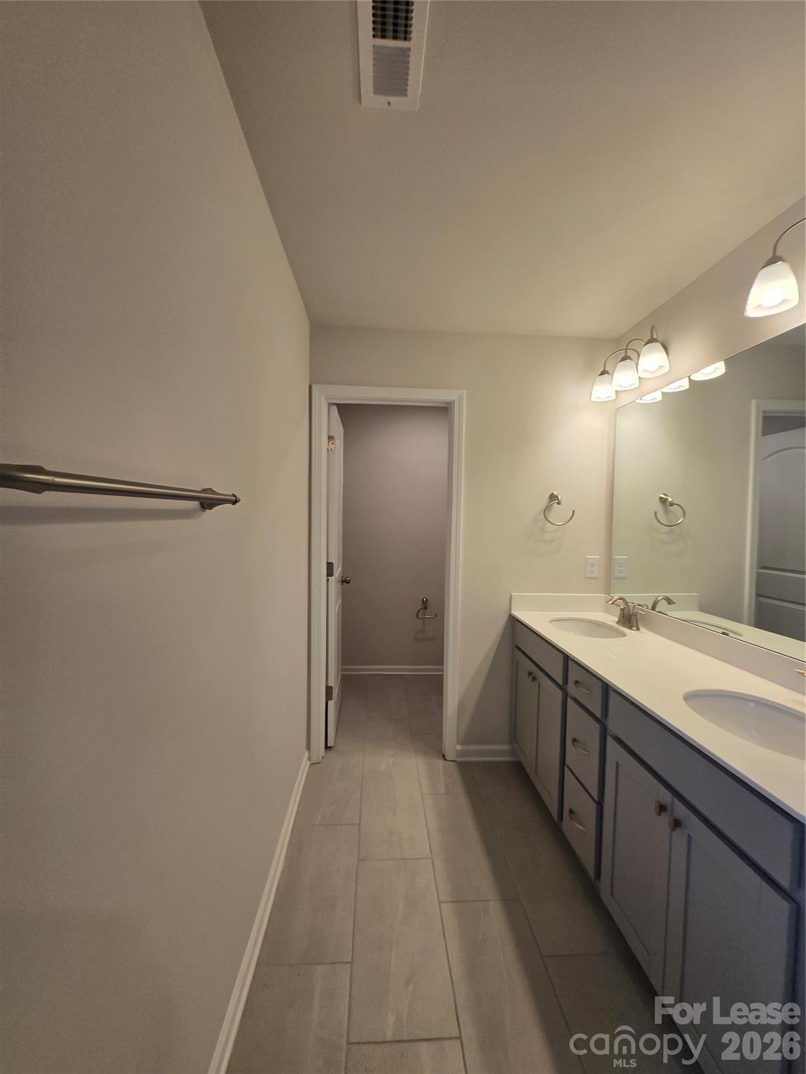 7223 Encino Place Property Photo 10
