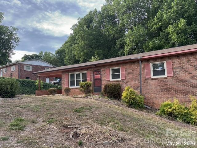 3734 N Lail Avenue Property Photo 3