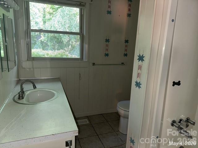 3734 N Lail Avenue Property Photo 7