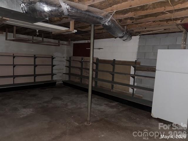 3734 N Lail Avenue Property Photo 13