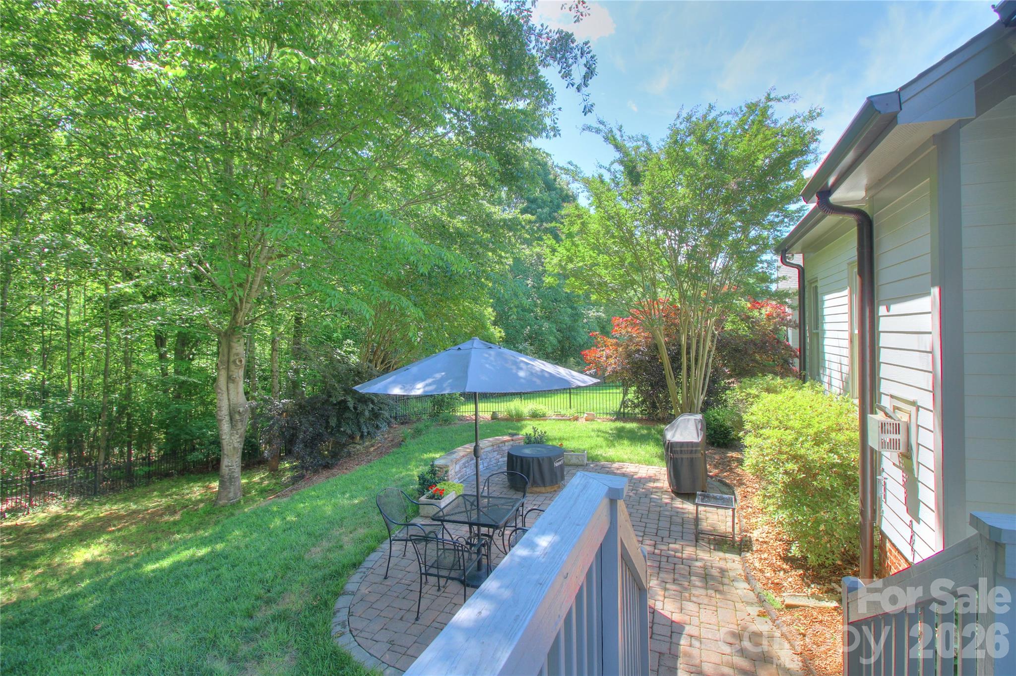 3009 Thayer Drive Property Photo 3