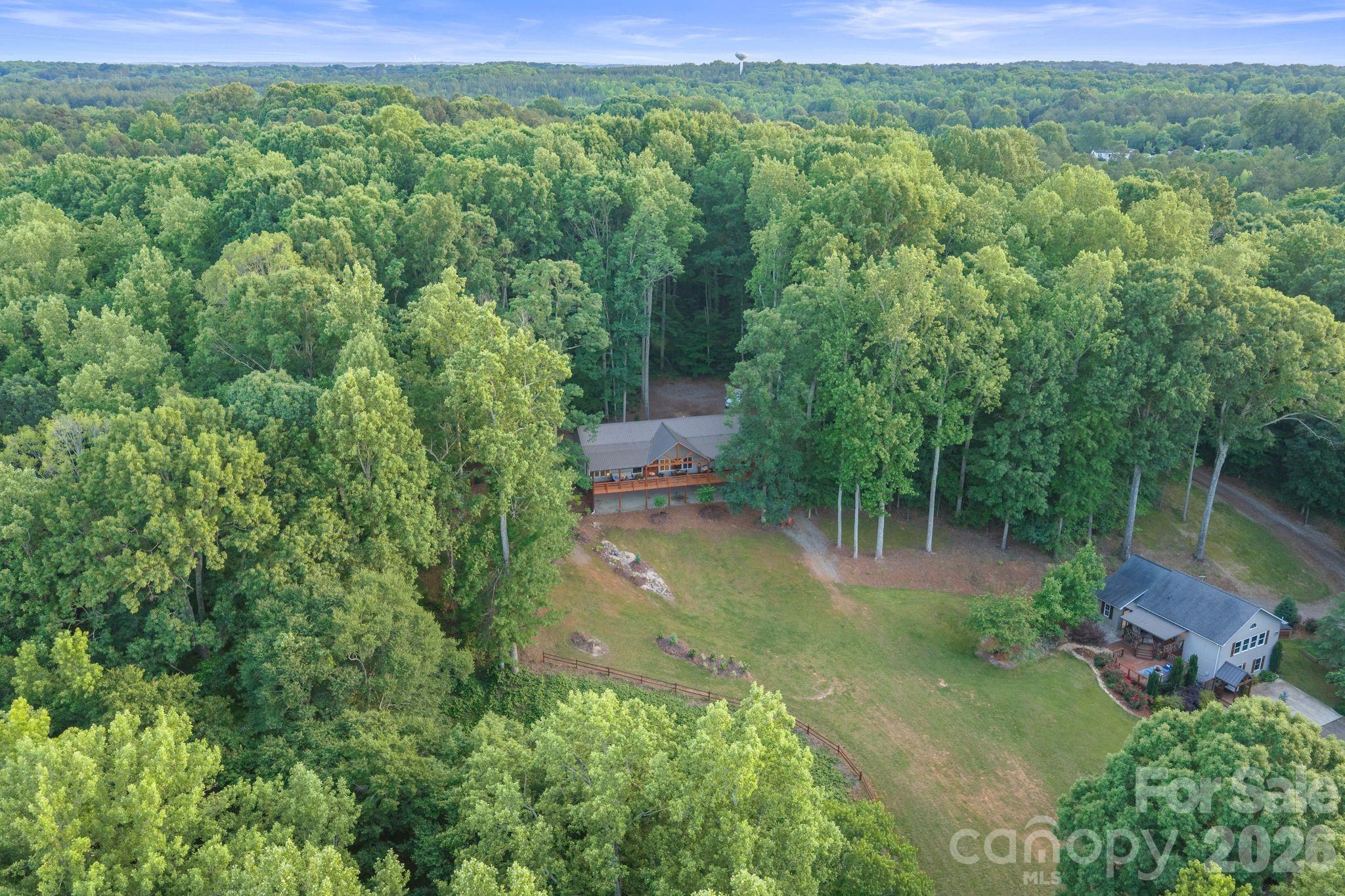 9870 Harvest Lane Property Photo 1