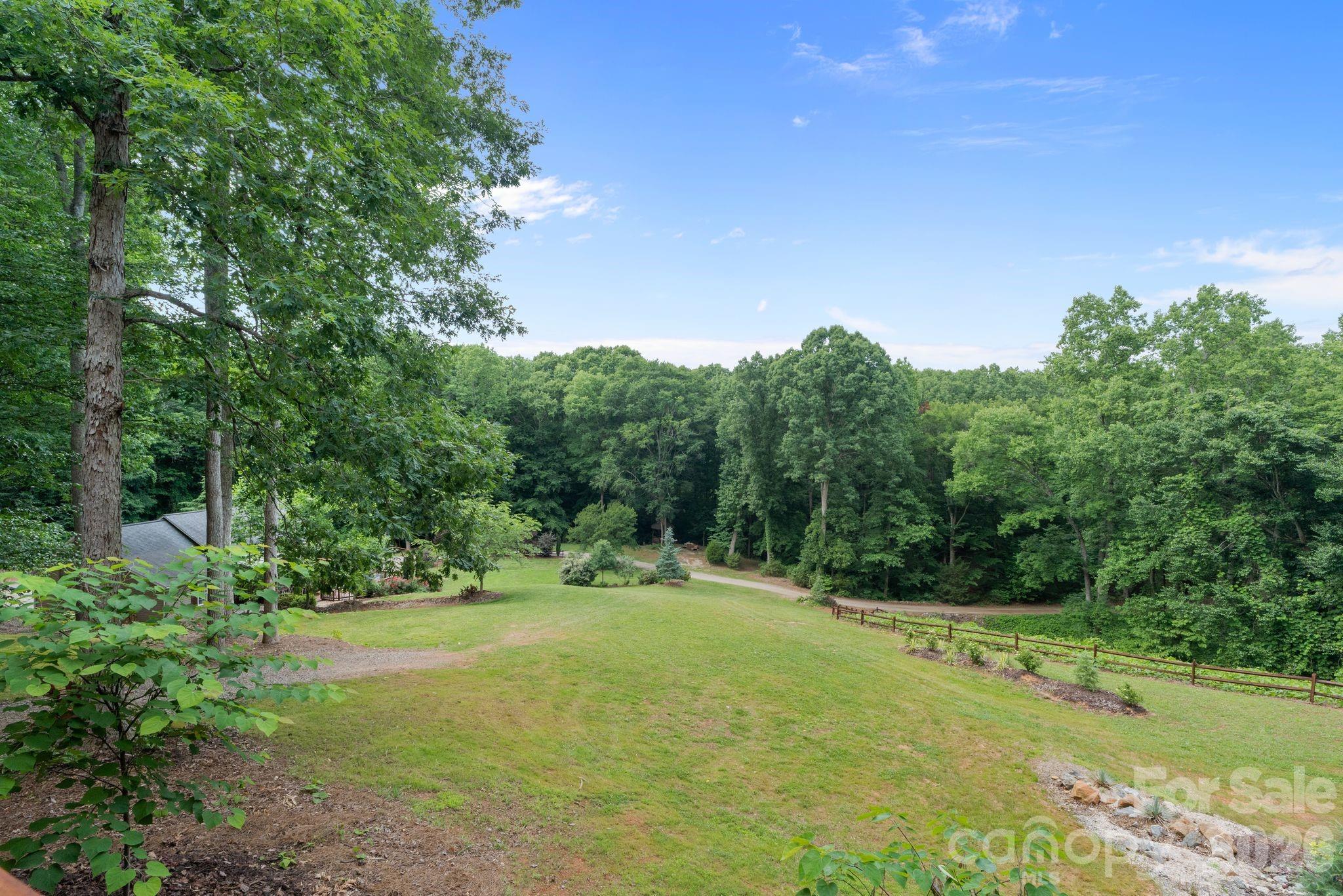9870 Harvest Lane Property Photo 9