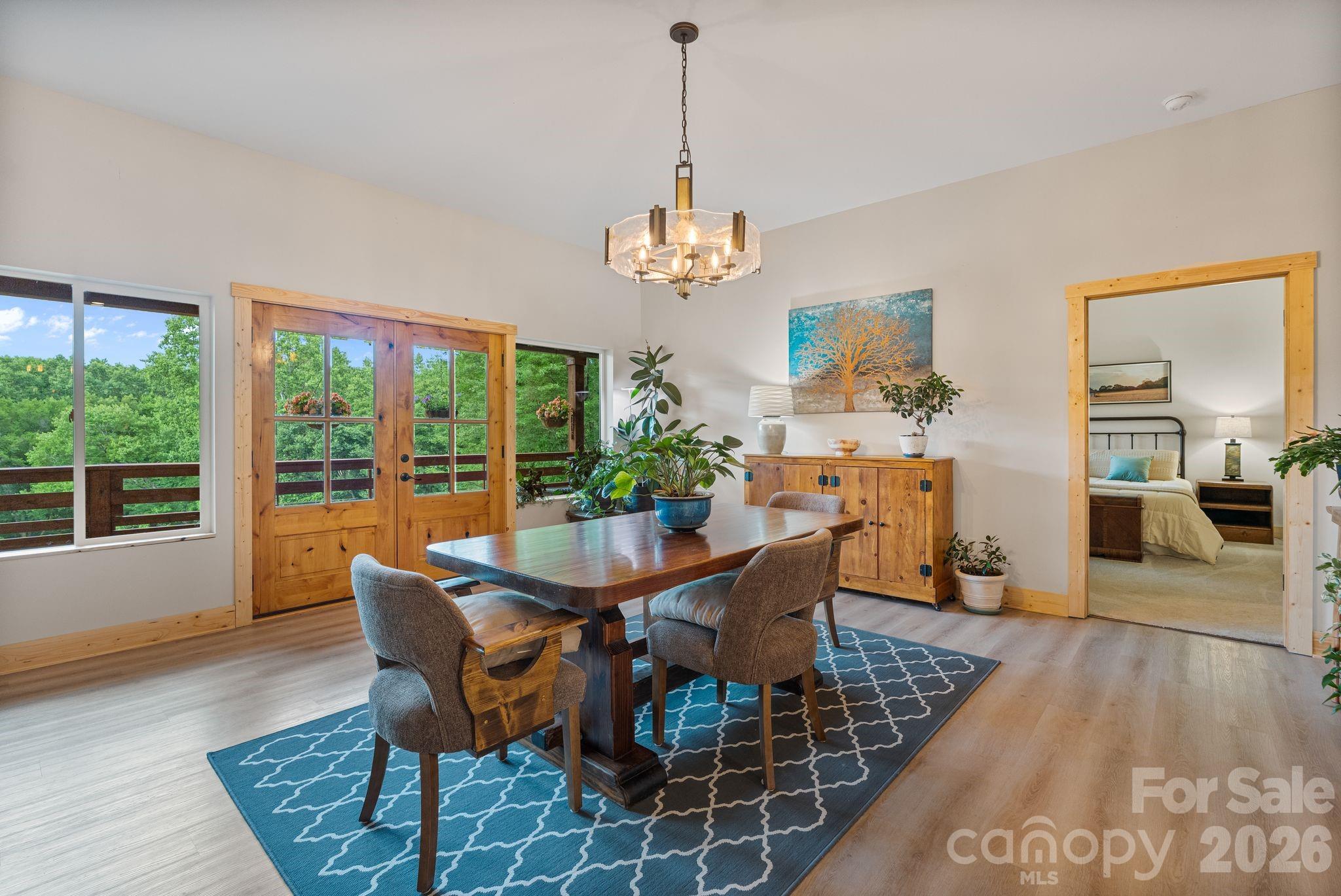 9870 Harvest Lane Property Photo 12