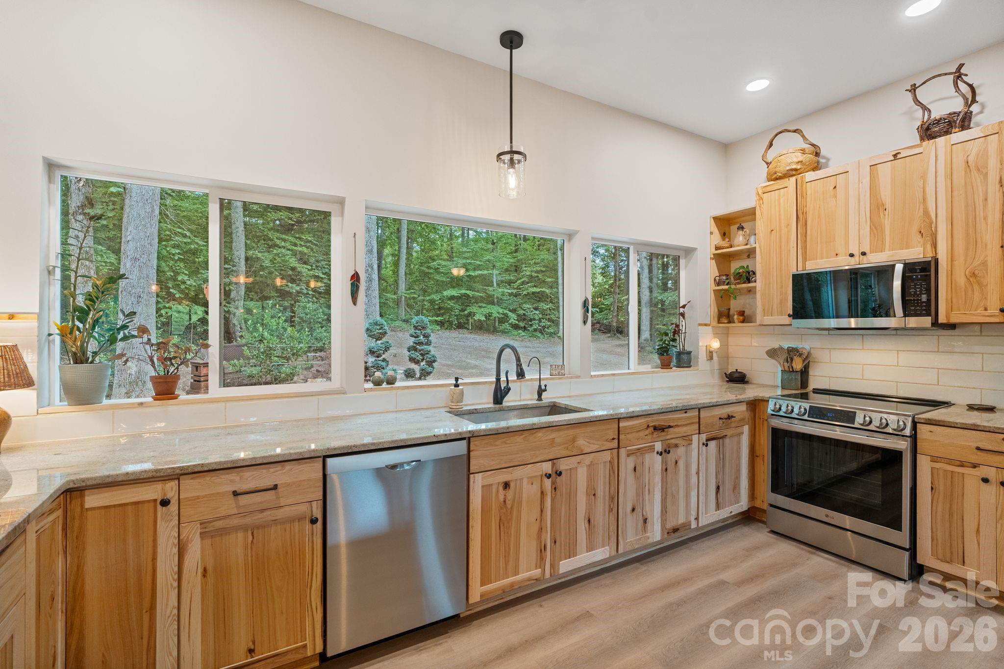 9870 Harvest Lane Property Photo 14