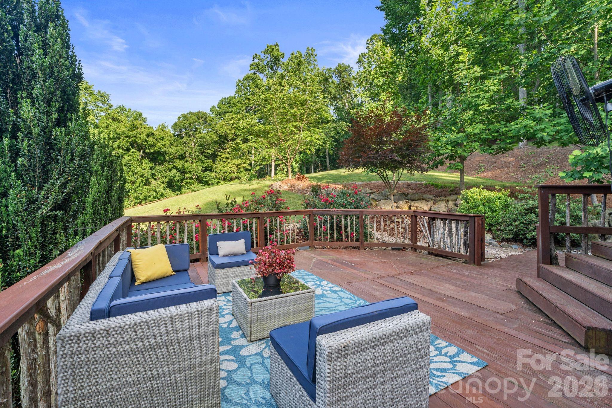 9870 Harvest Lane Property Photo 28