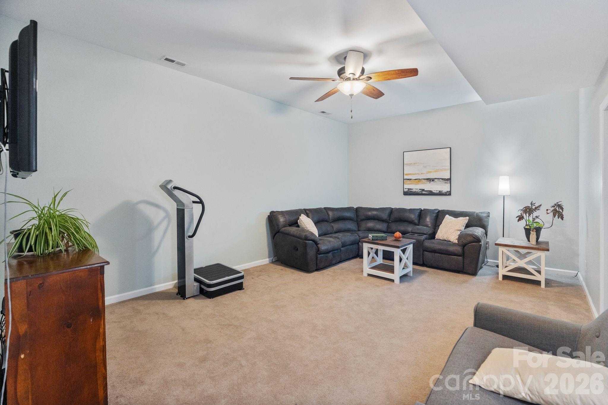 9870 Harvest Lane Property Photo 36