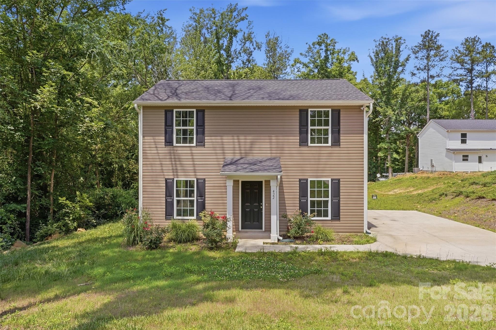 422 Kershaw Street Property Photo 1