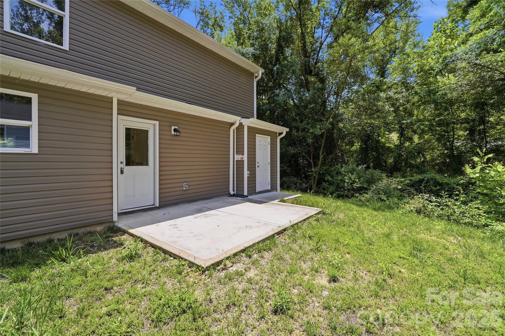 422 Kershaw Street Property Photo 23