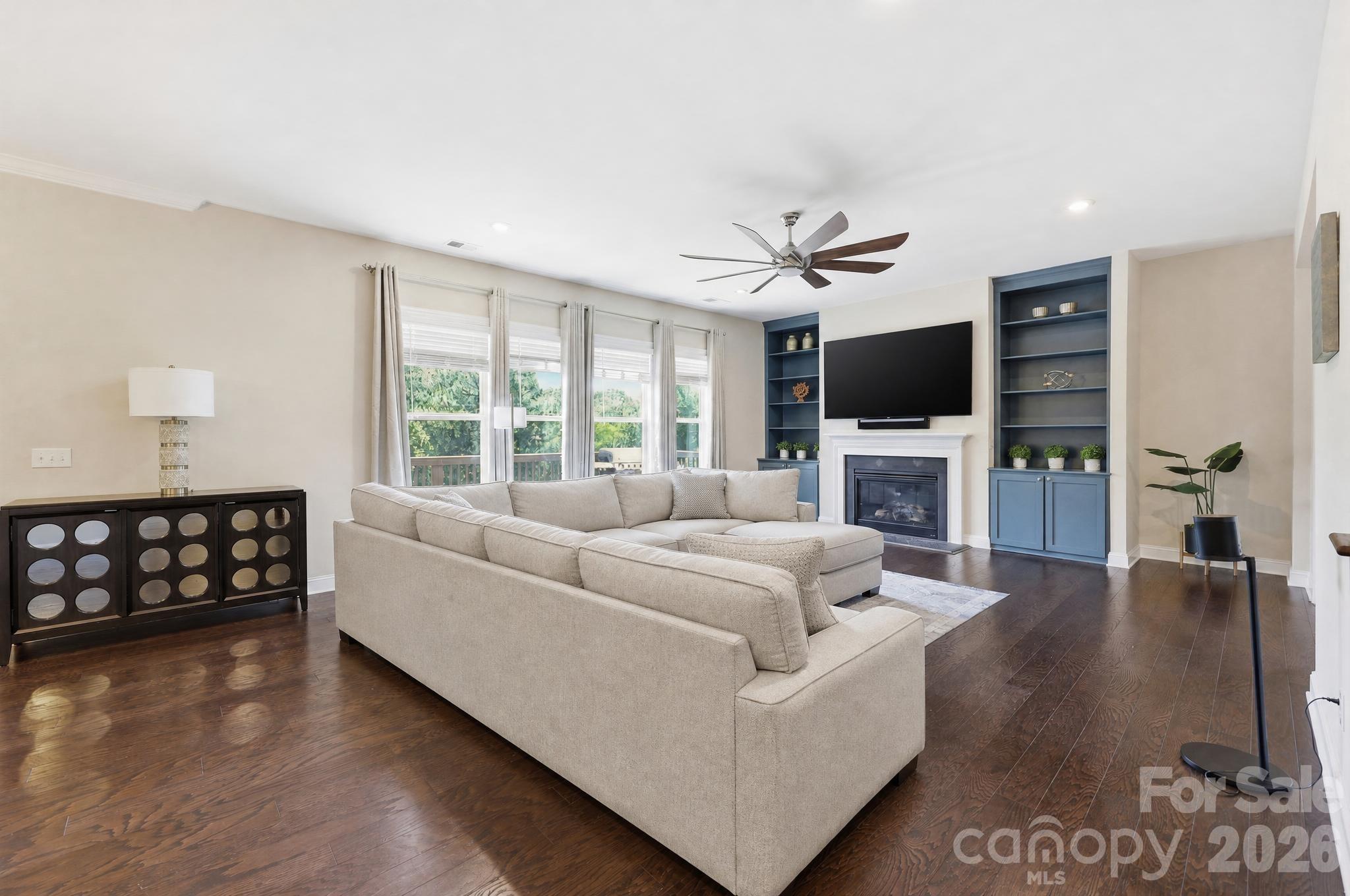 16306 Nicodemus Lane Property Photo 9