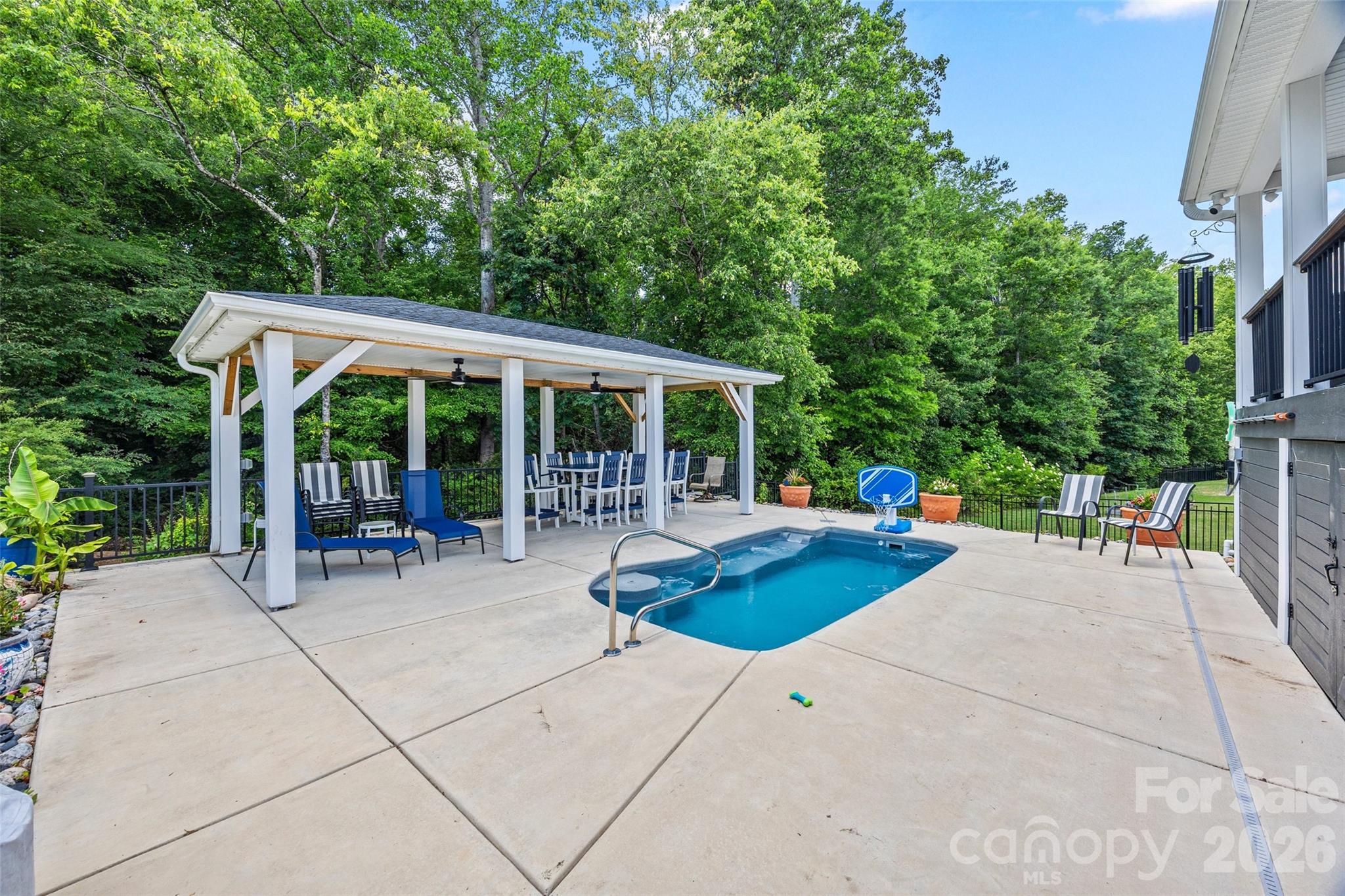 1023 Ava Trail Lane Property Photo 42