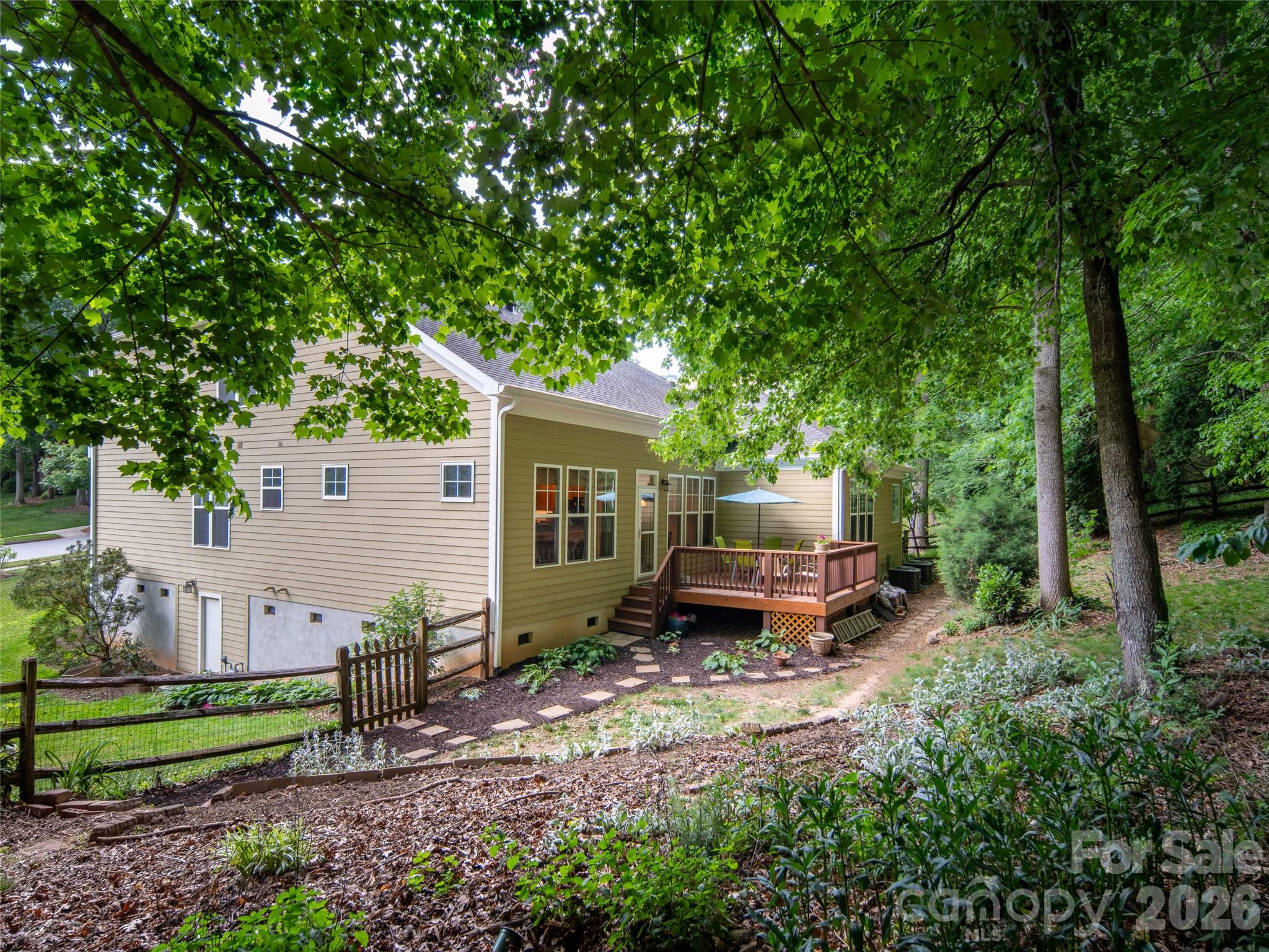541 Welsh Partridge Circle Property Photo 3