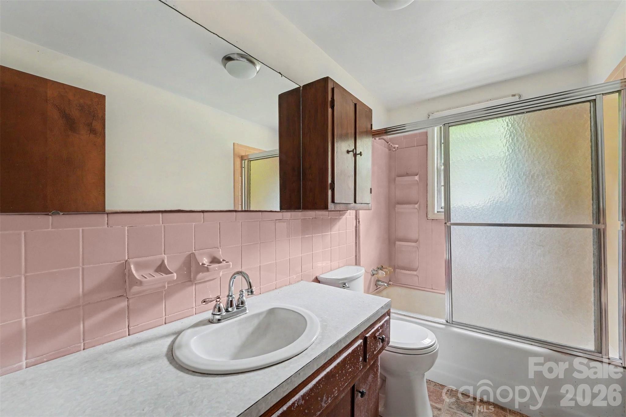 2871 Loviee Road Property Photo 10