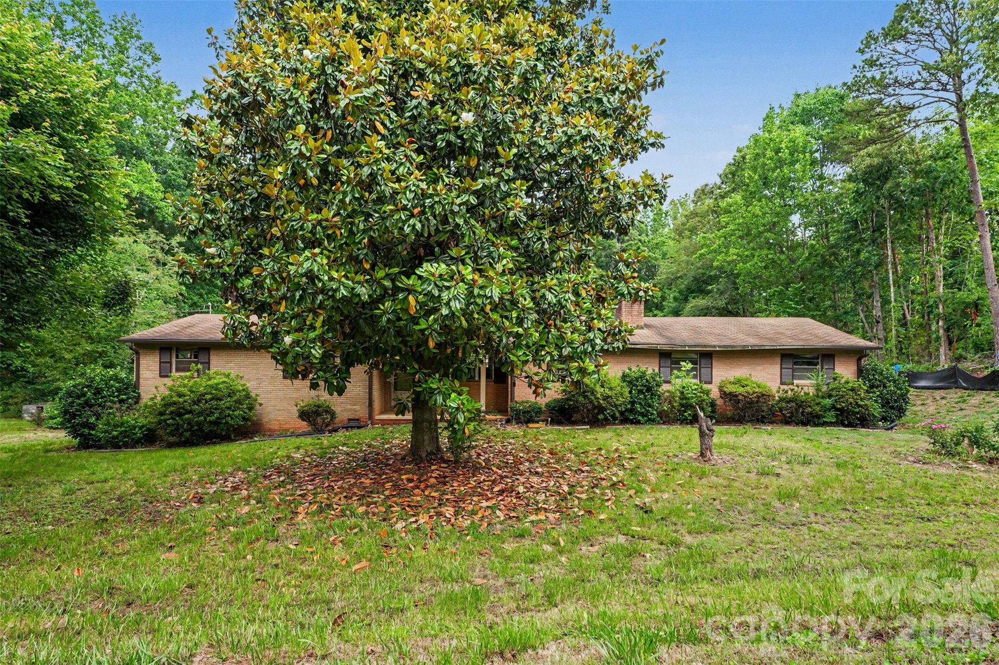 2871 Loviee Road Property Photo 13