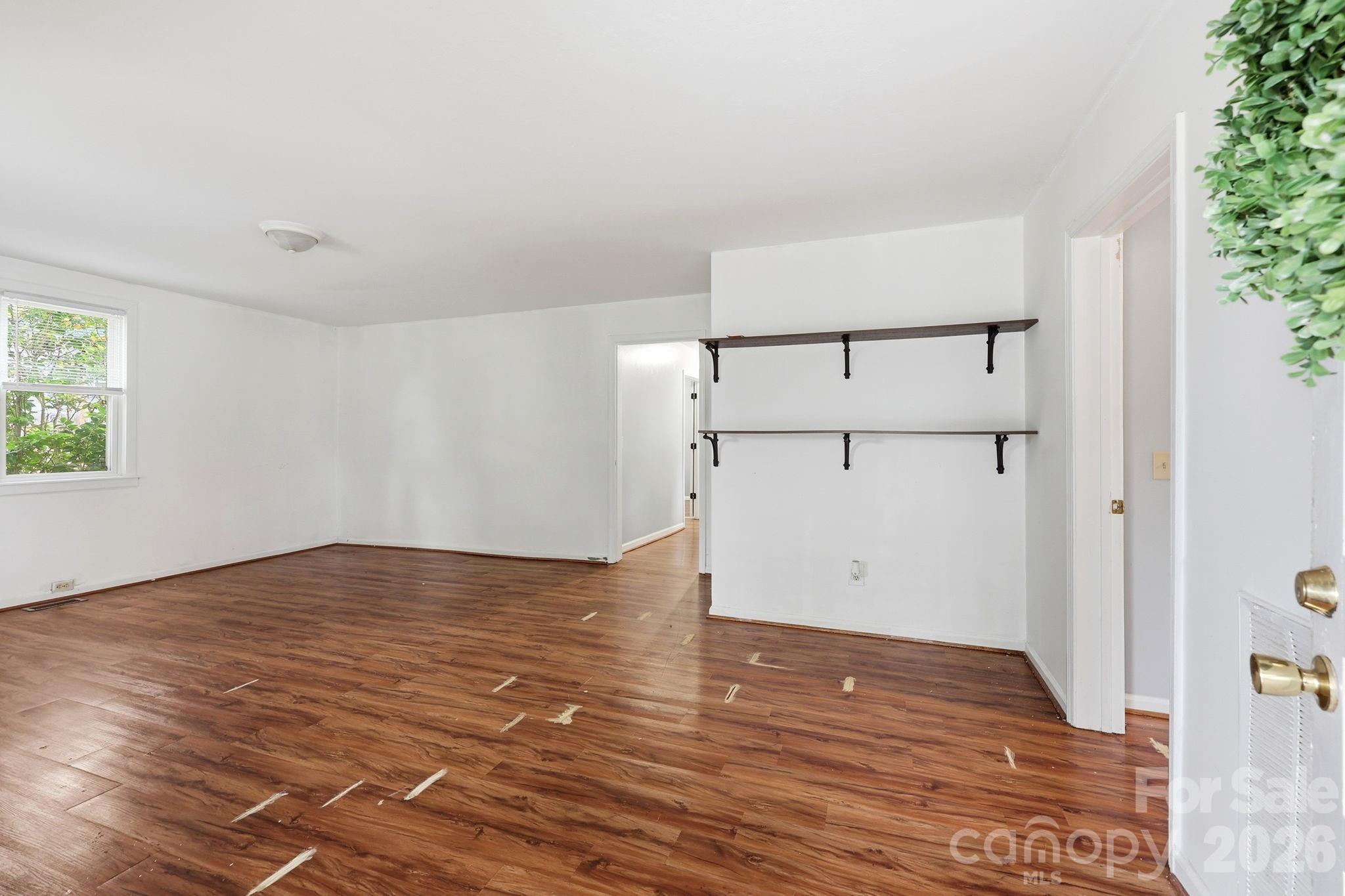 904 Mill Street Property Photo 13