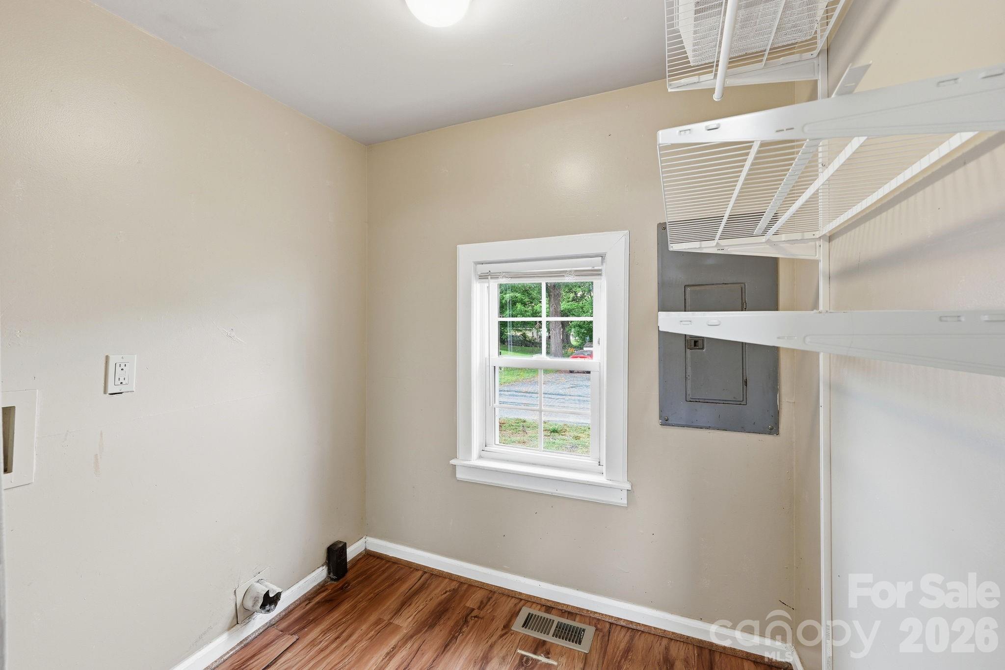 904 Mill Street Property Photo 26