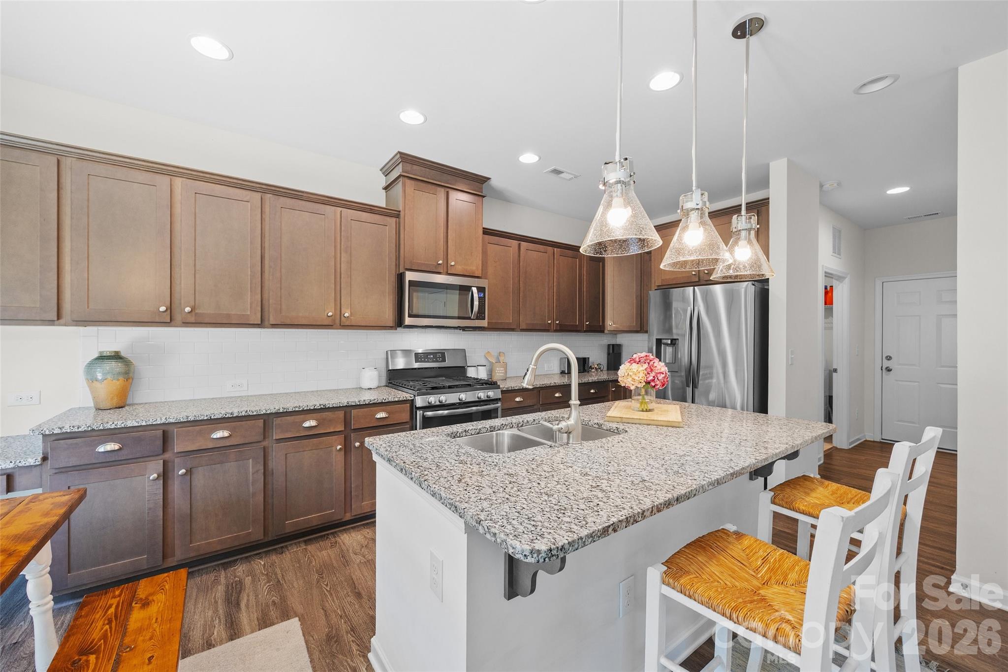625 Amber Meadows Way Property Photo 12