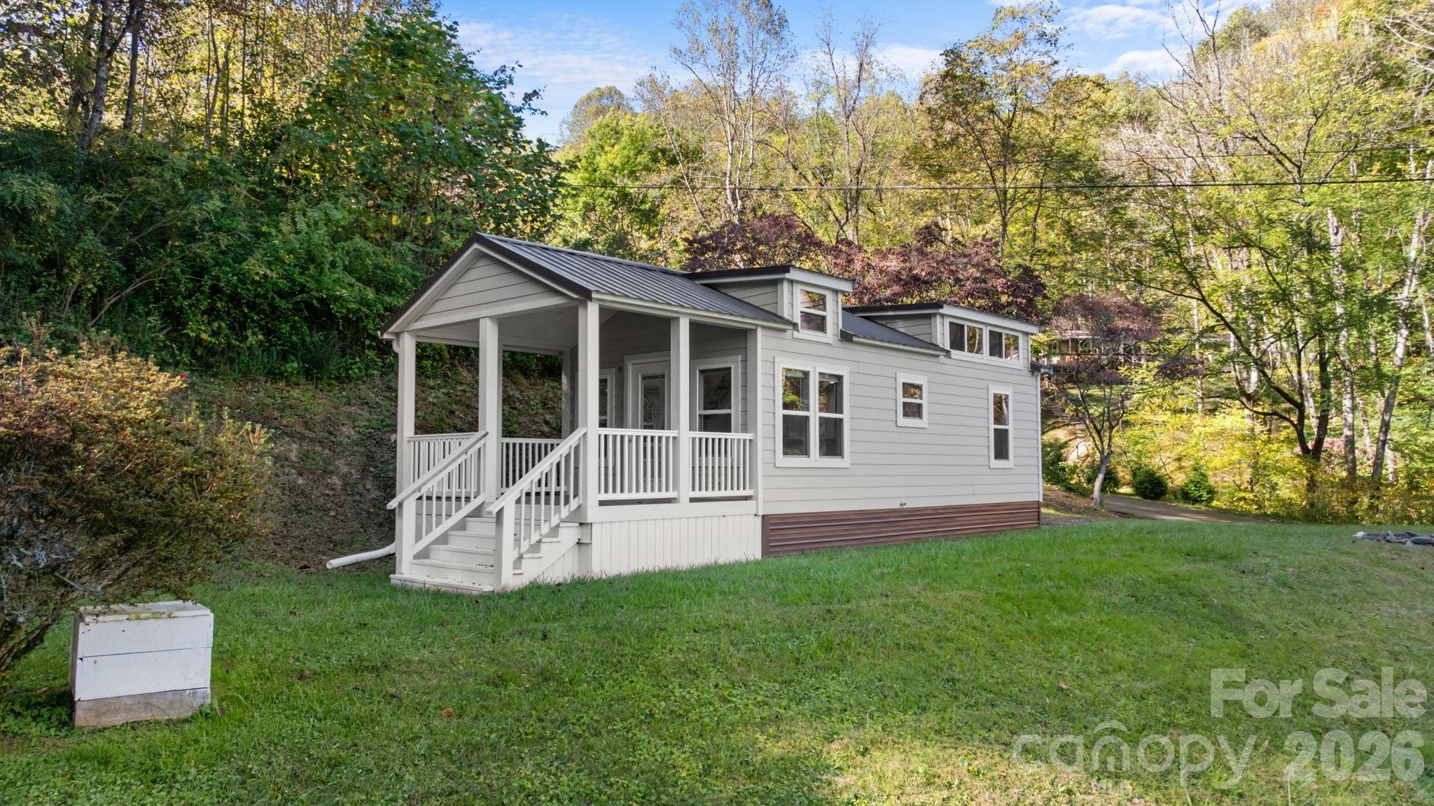 619 Kitchens Branch Road Property Photo 1