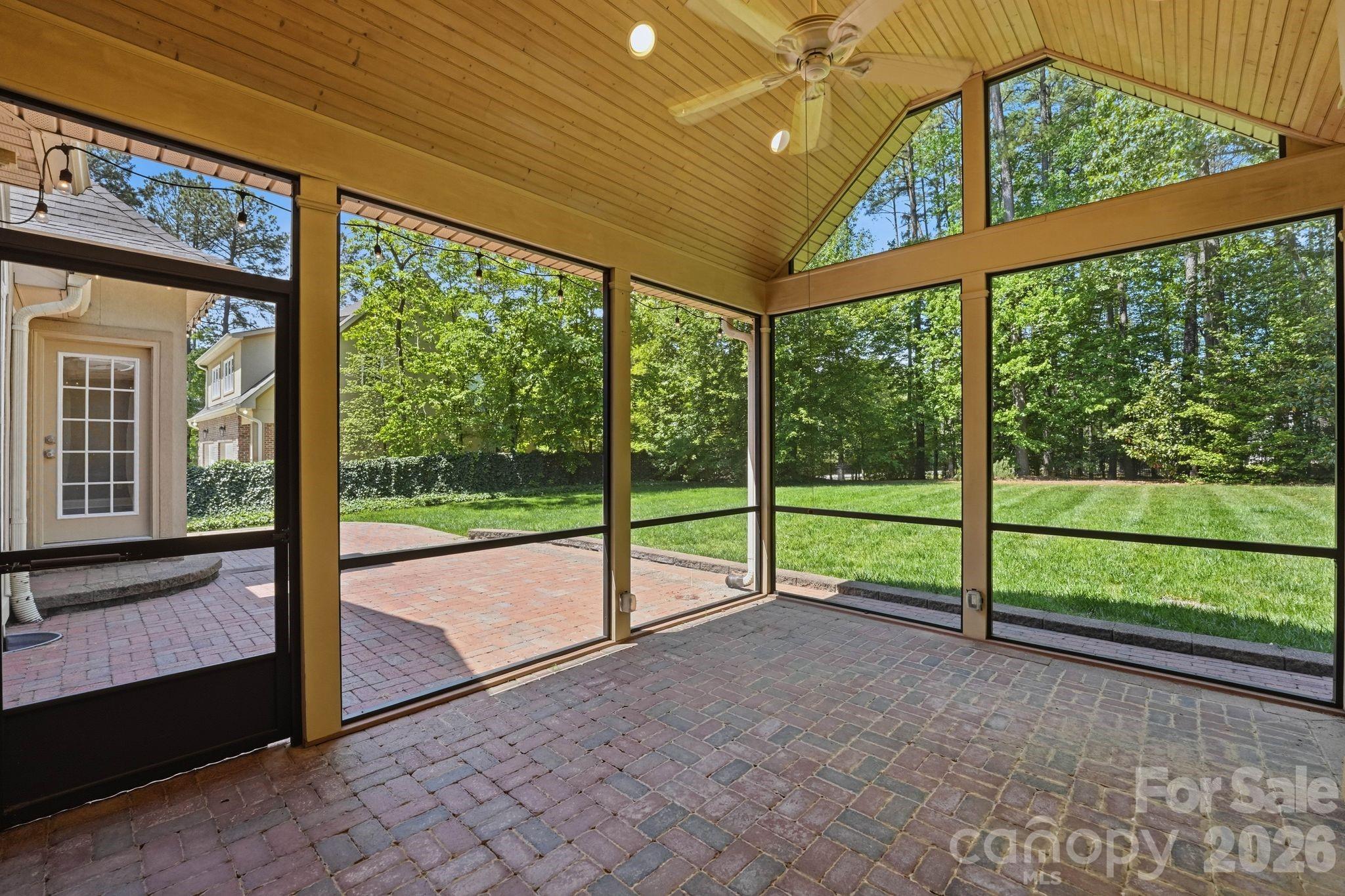 2605 Penngate Drive Property Photo 10