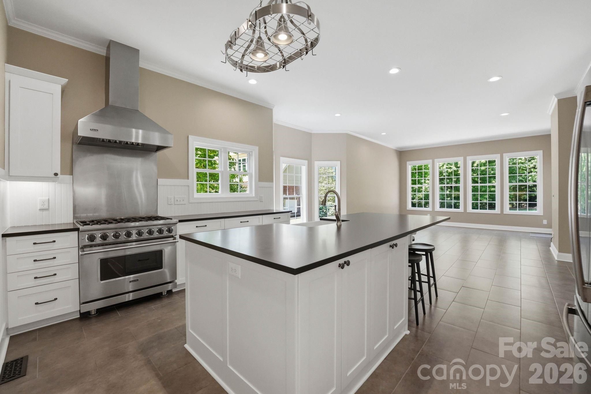 2605 Penngate Drive Property Photo 24