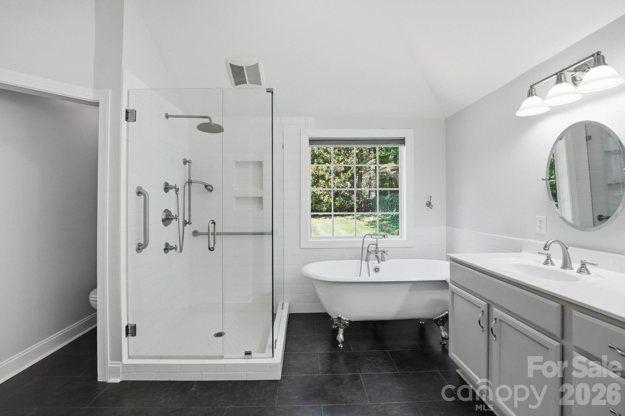 2605 Penngate Drive Property Photo 30