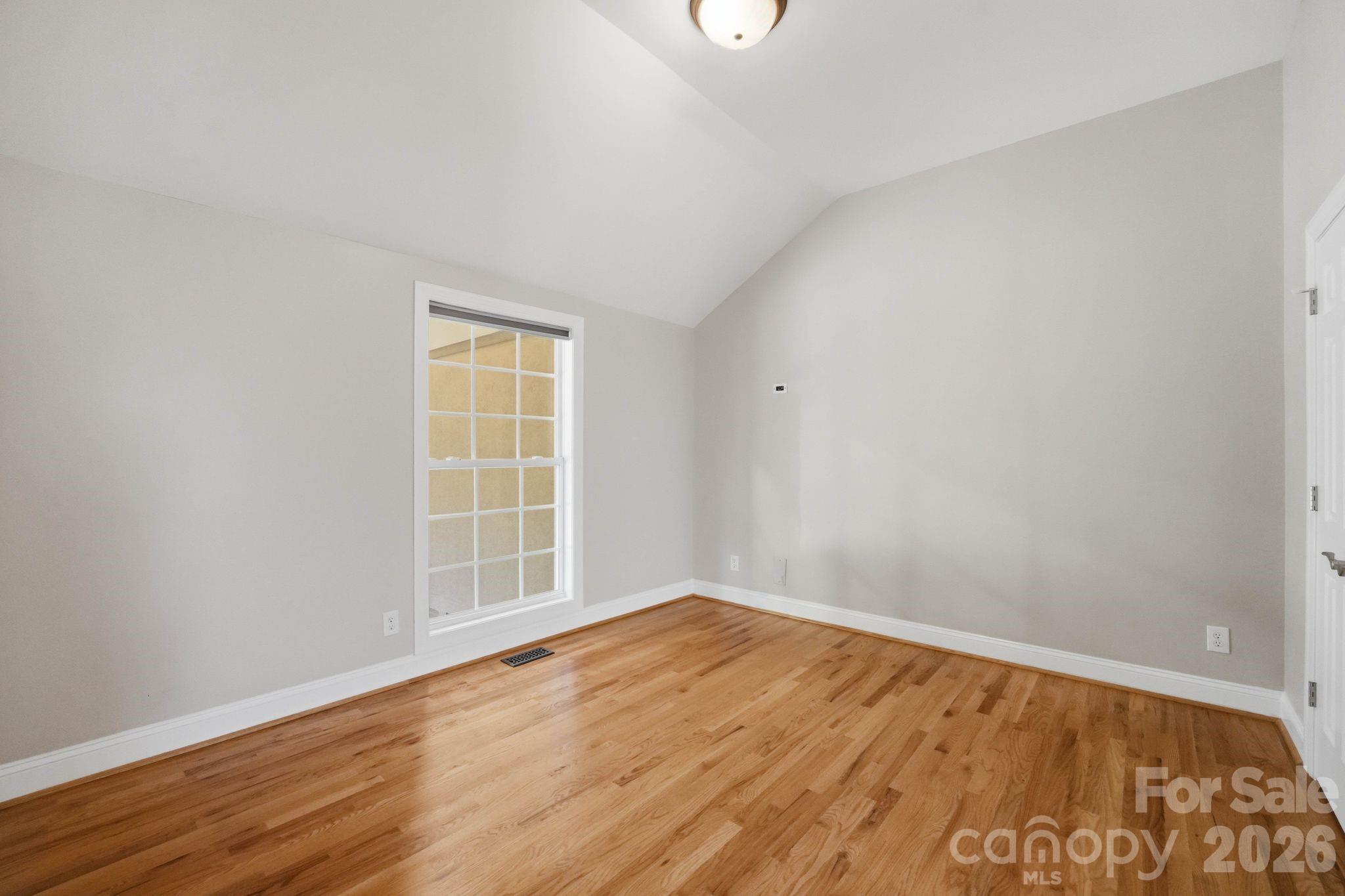 2605 Penngate Drive Property Photo 32