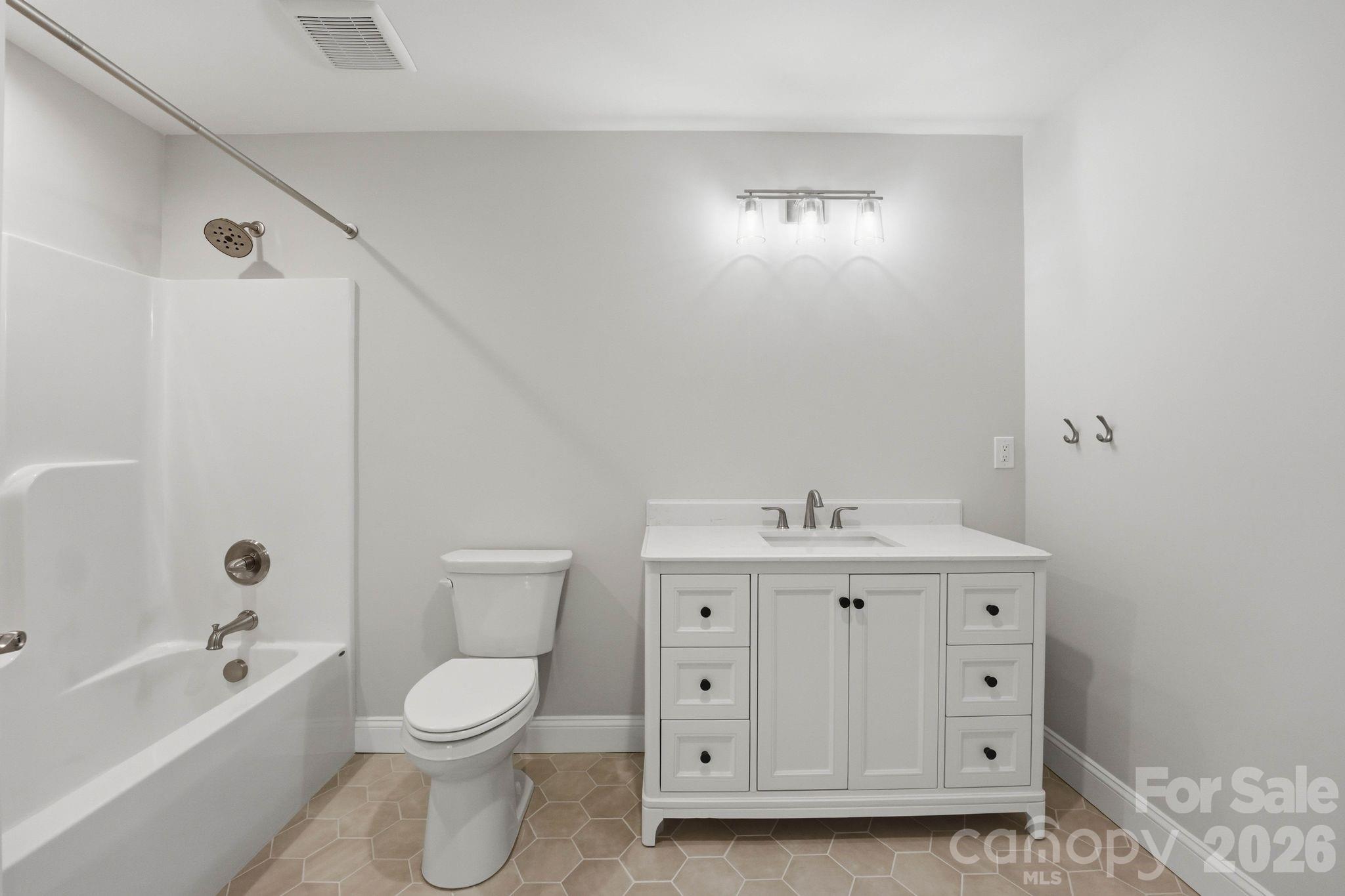 2605 Penngate Drive Property Photo 44