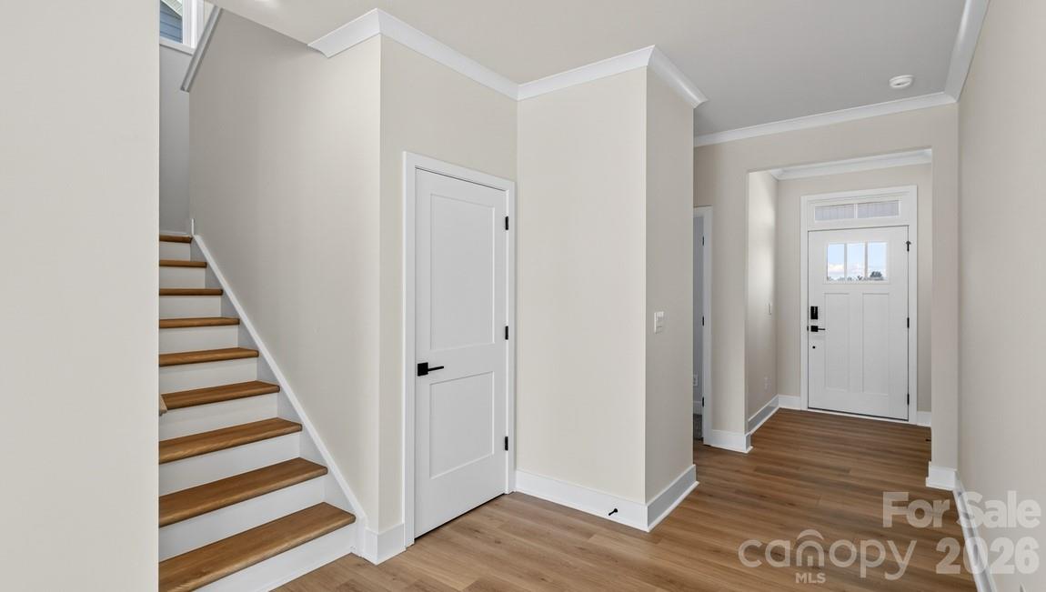 4181 Round Table Drive Property Photo 3