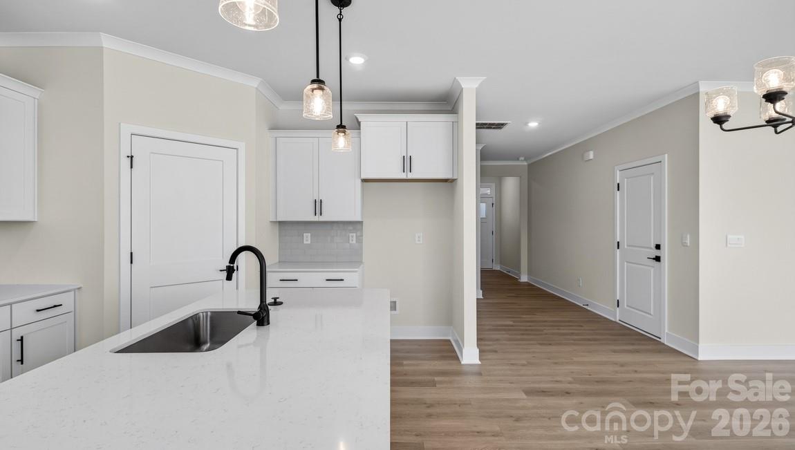 4181 Round Table Drive Property Photo 7