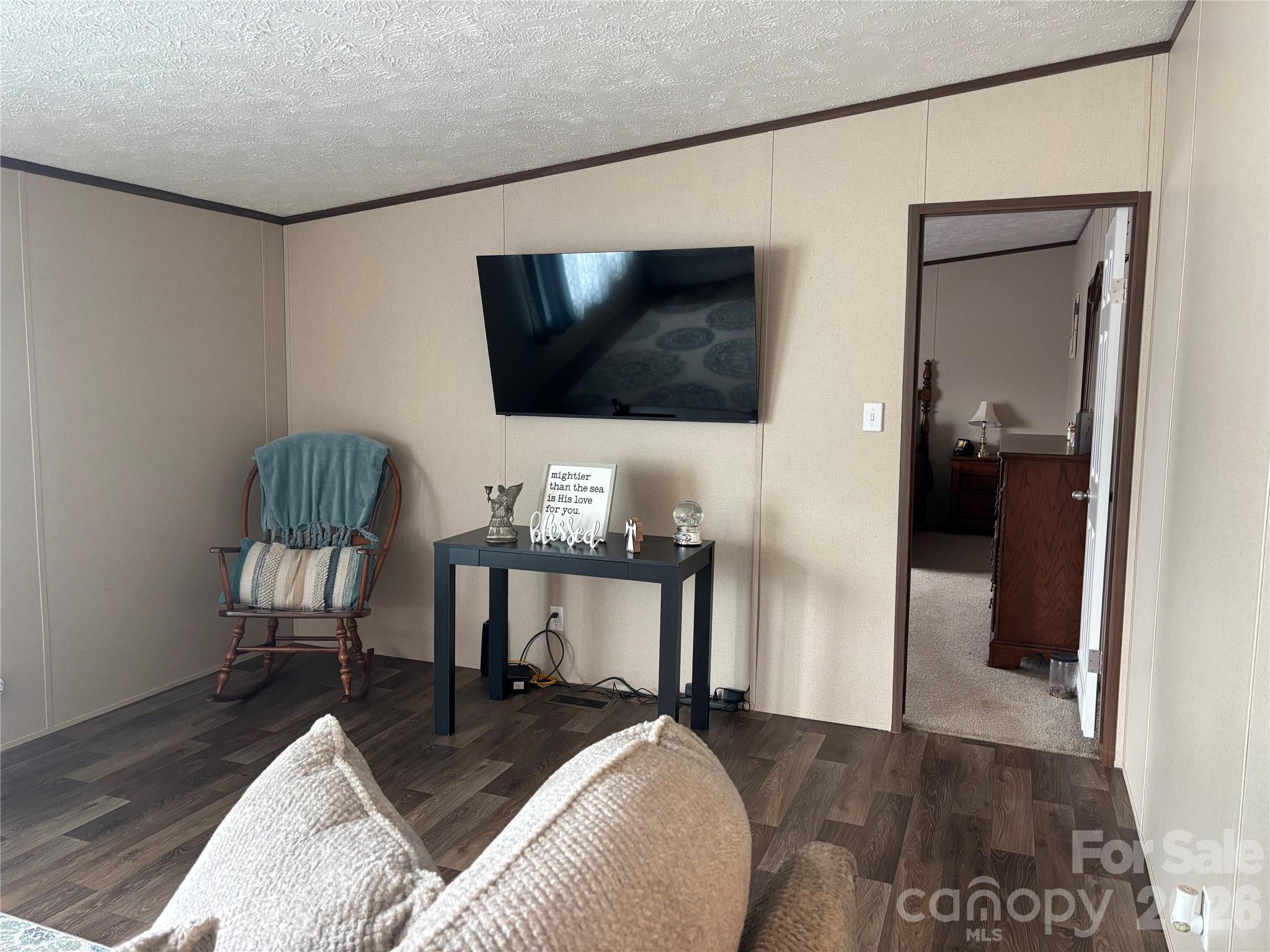 3512 Meldonna Drive Property Photo 7