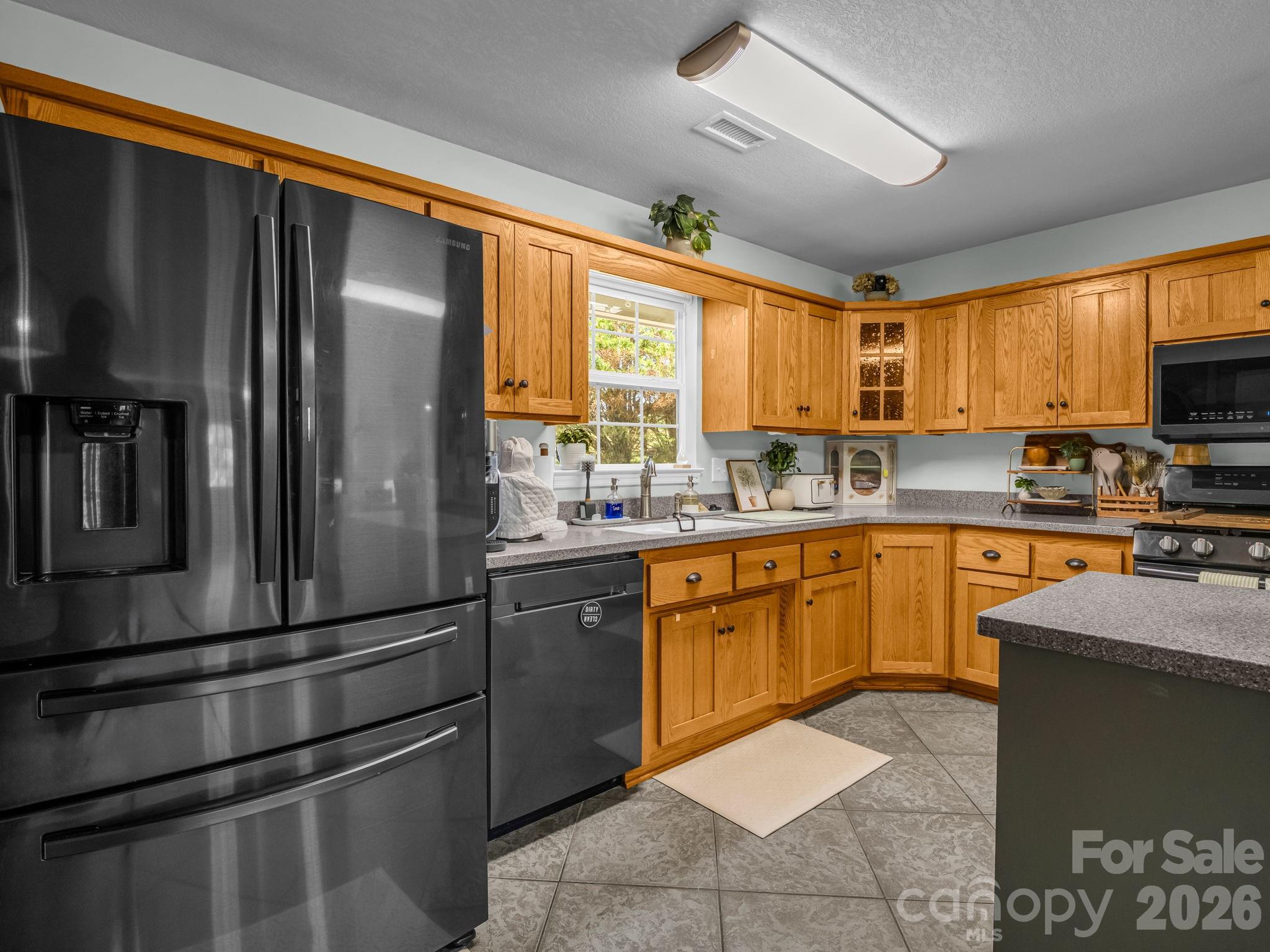 157 Cherry Ridge Drive Property Photo 10