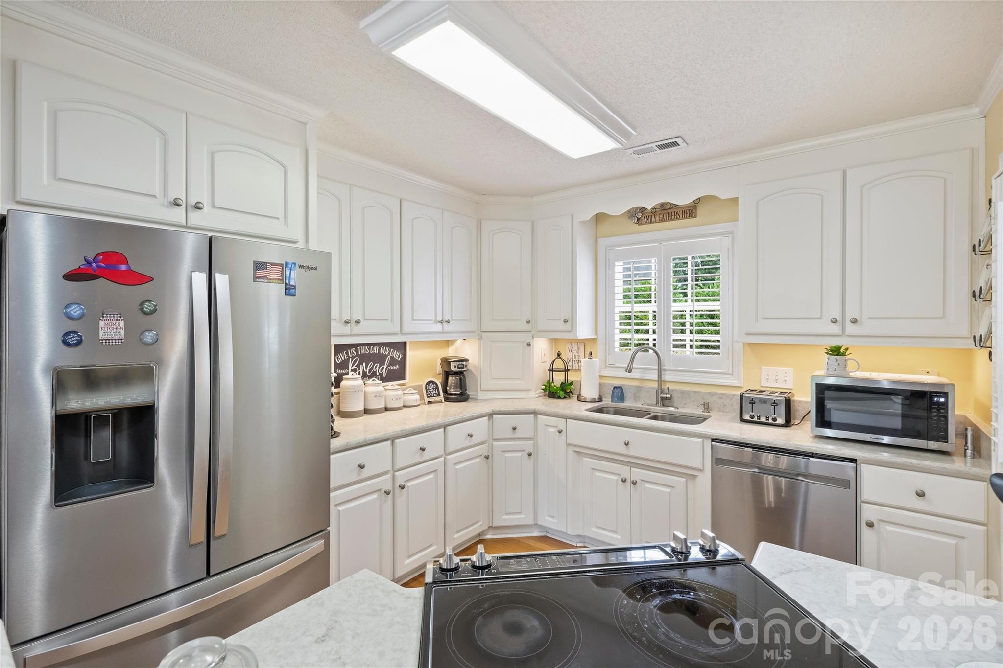 1302 Laurel Woods Drive Property Photo 21