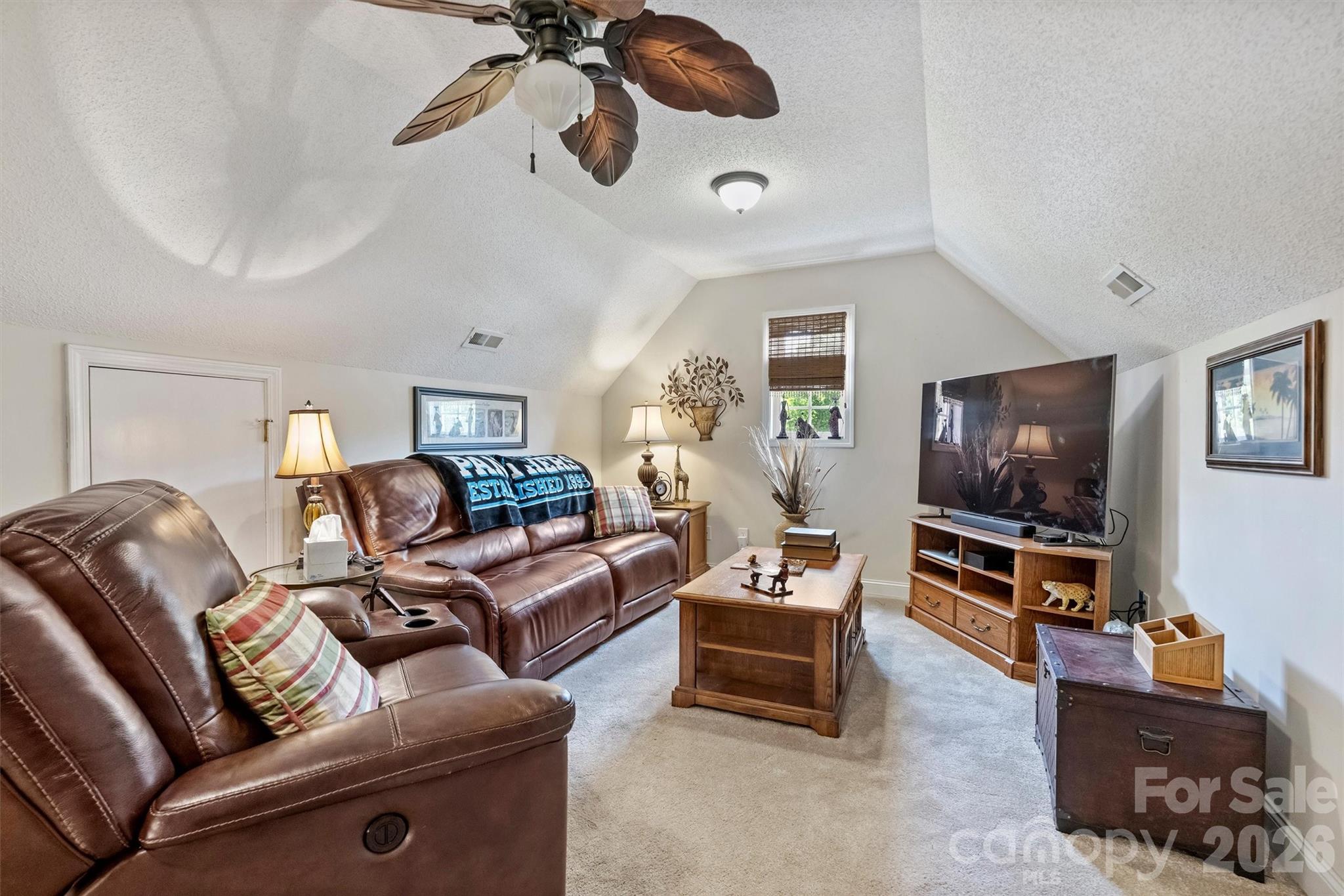 1302 Laurel Woods Drive Property Photo 34
