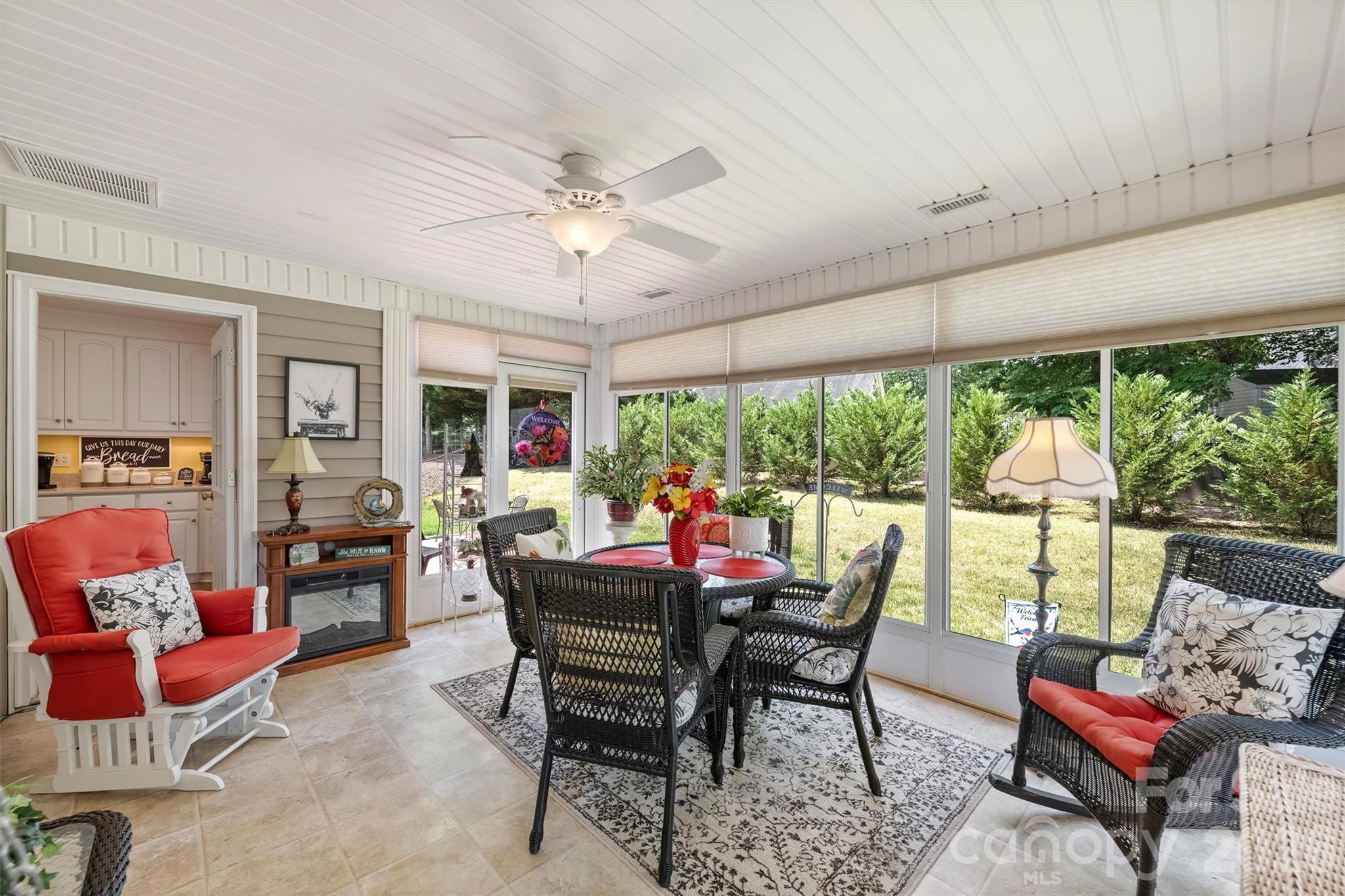 1302 Laurel Woods Drive Property Photo 35