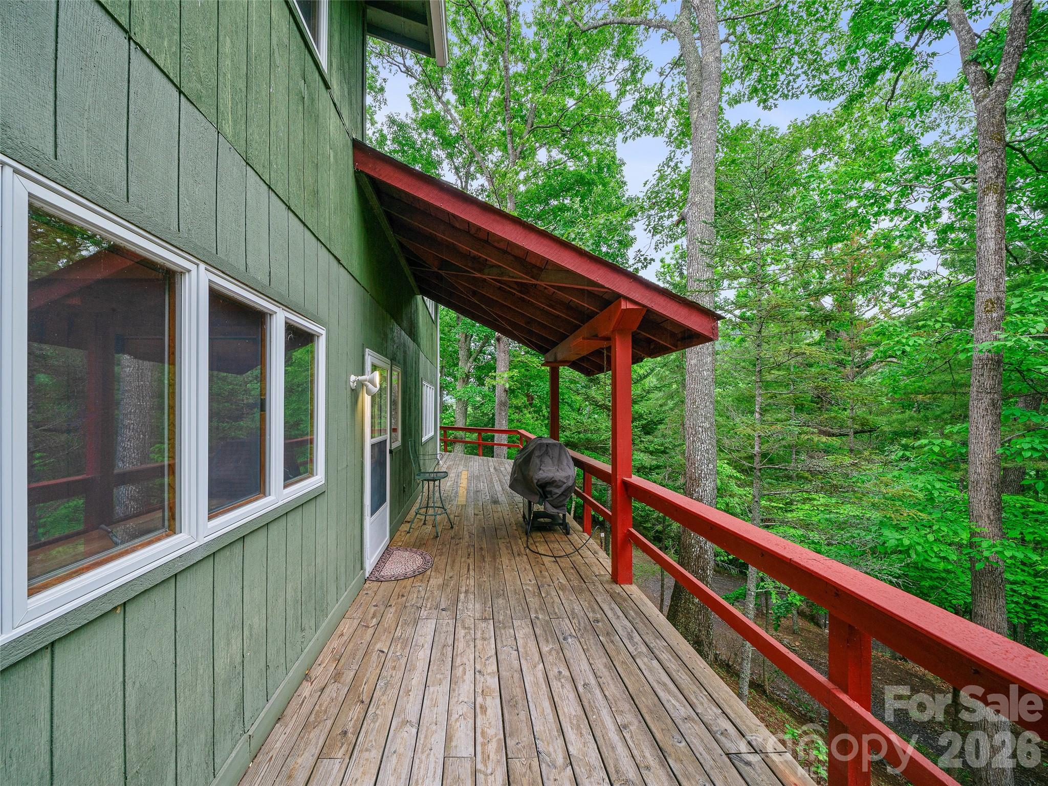 820 Wild Rose Lane Property Photo 9