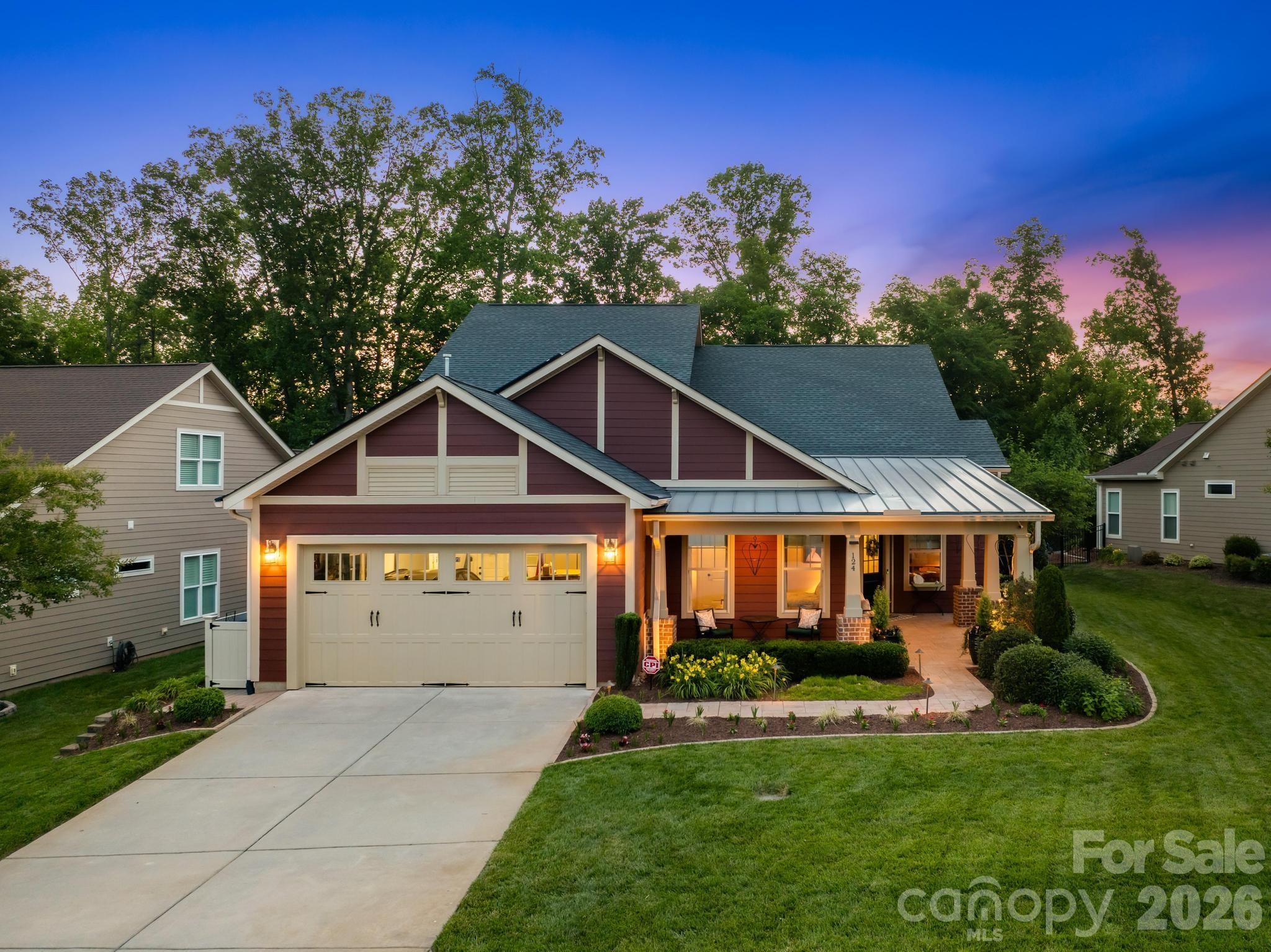 124 Chimney Rock Court Property Photo 45