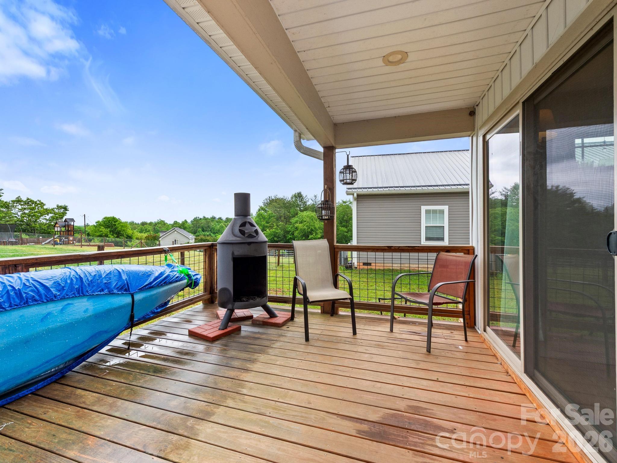 108 Split Rail Drive Extension Property Photo 4