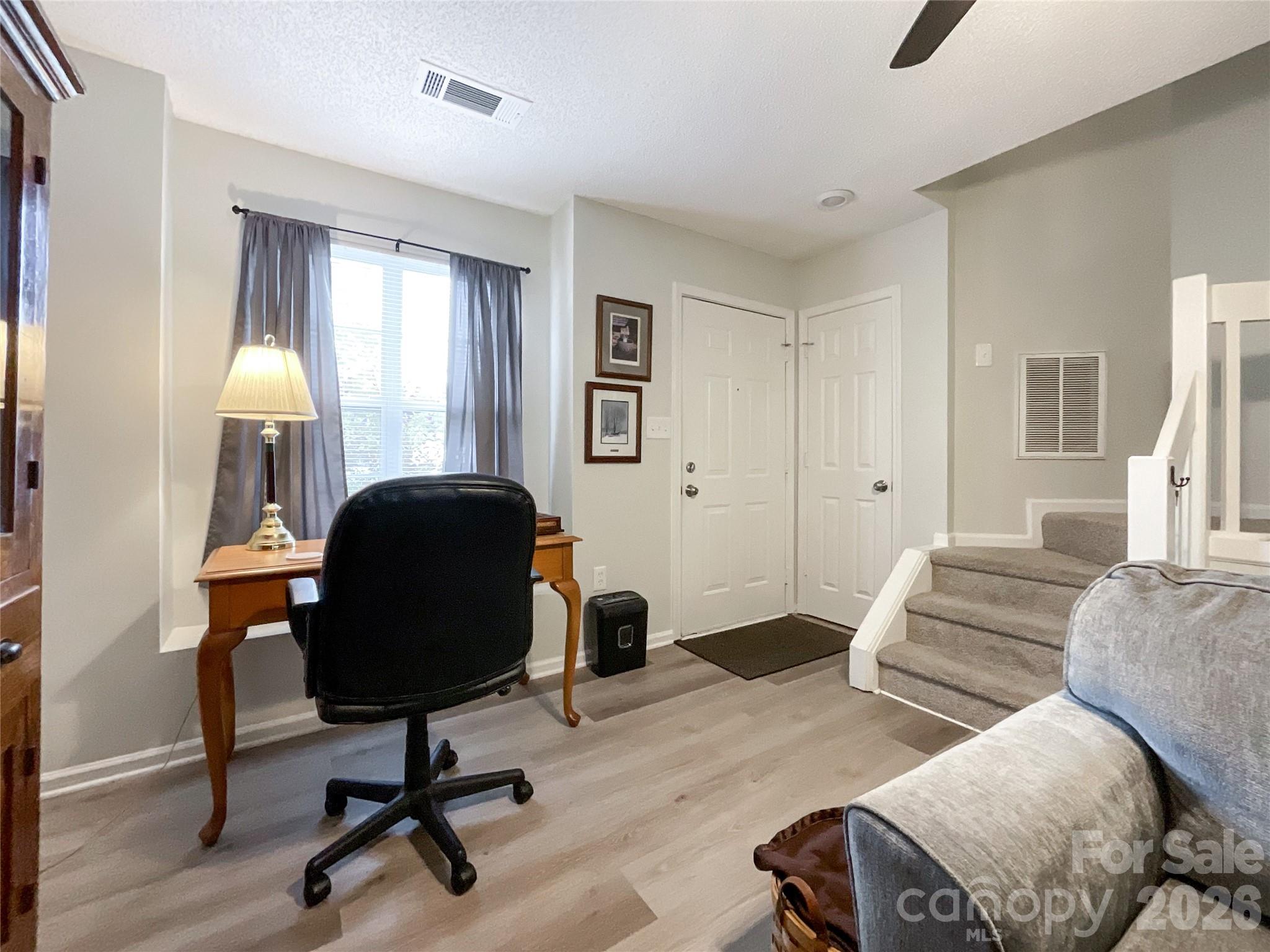 7841 Petrea Lane 3303 Property Photo 5