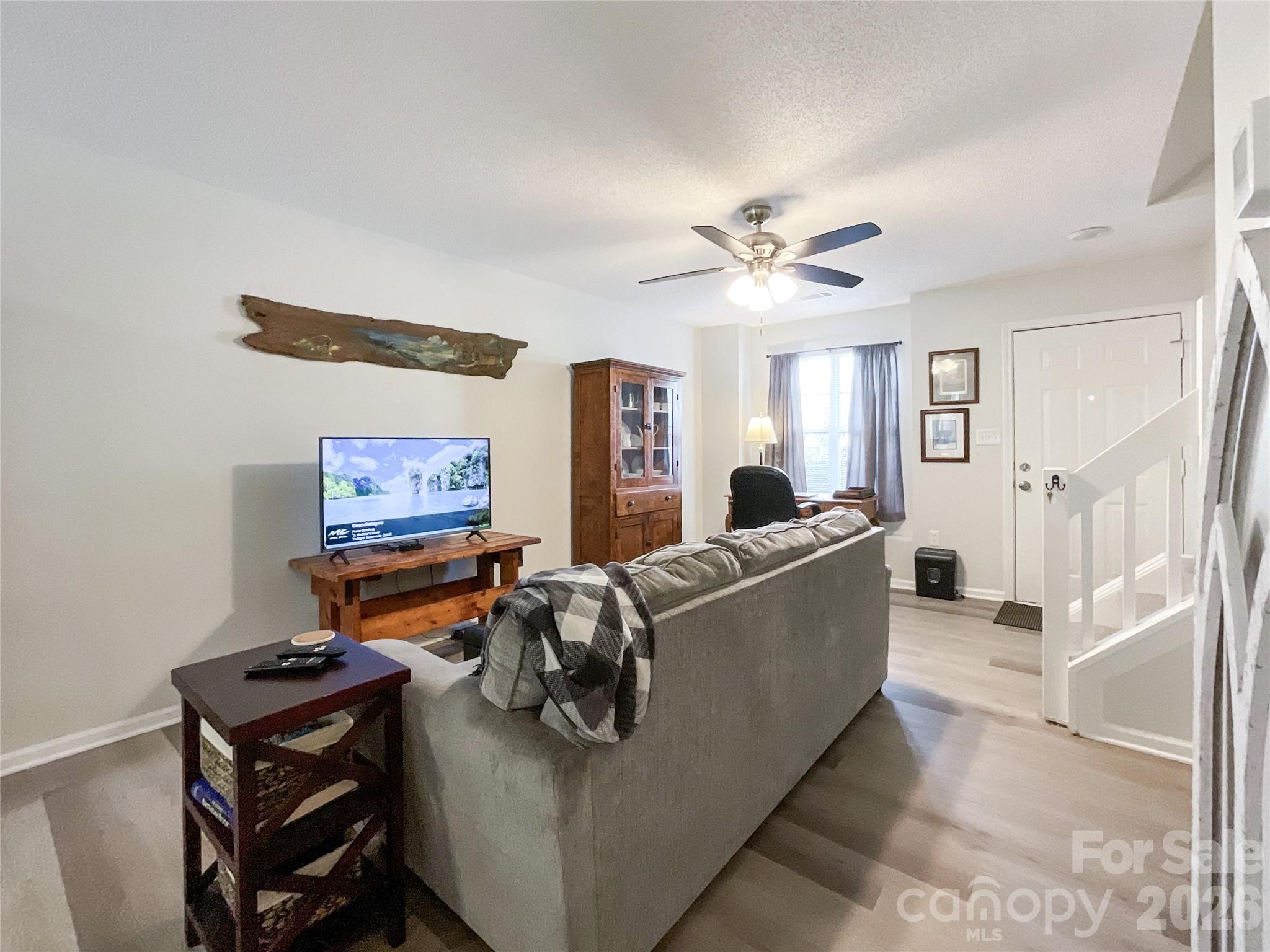 7841 Petrea Lane 3303 Property Photo 7