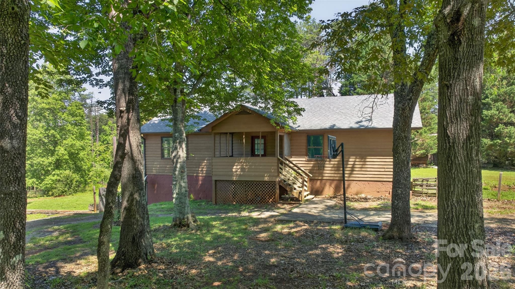 66 Misery Ridge Trail Property Photo 1